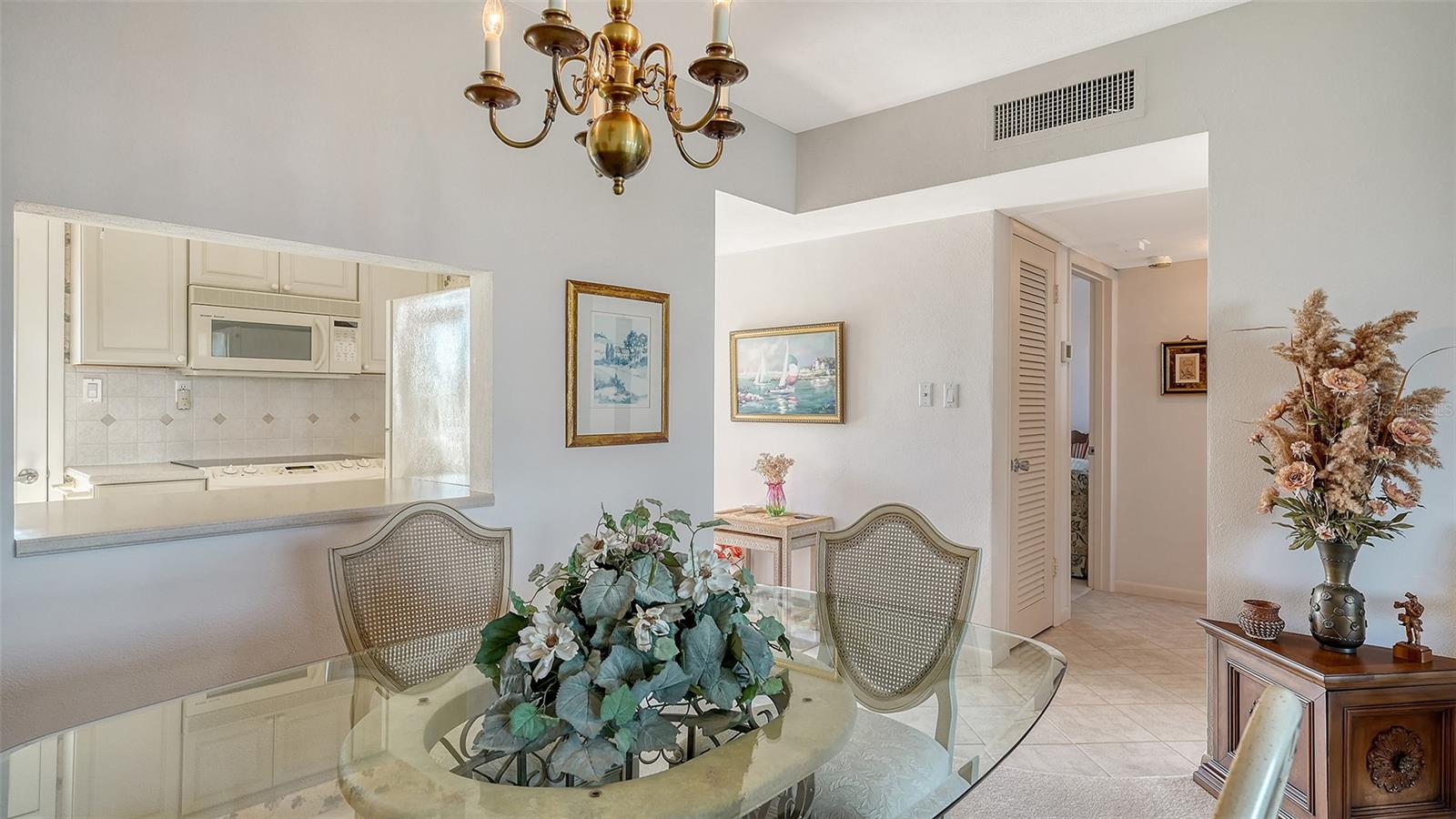 Image 16 of 45 For 777 John Ringling Boulevard 32