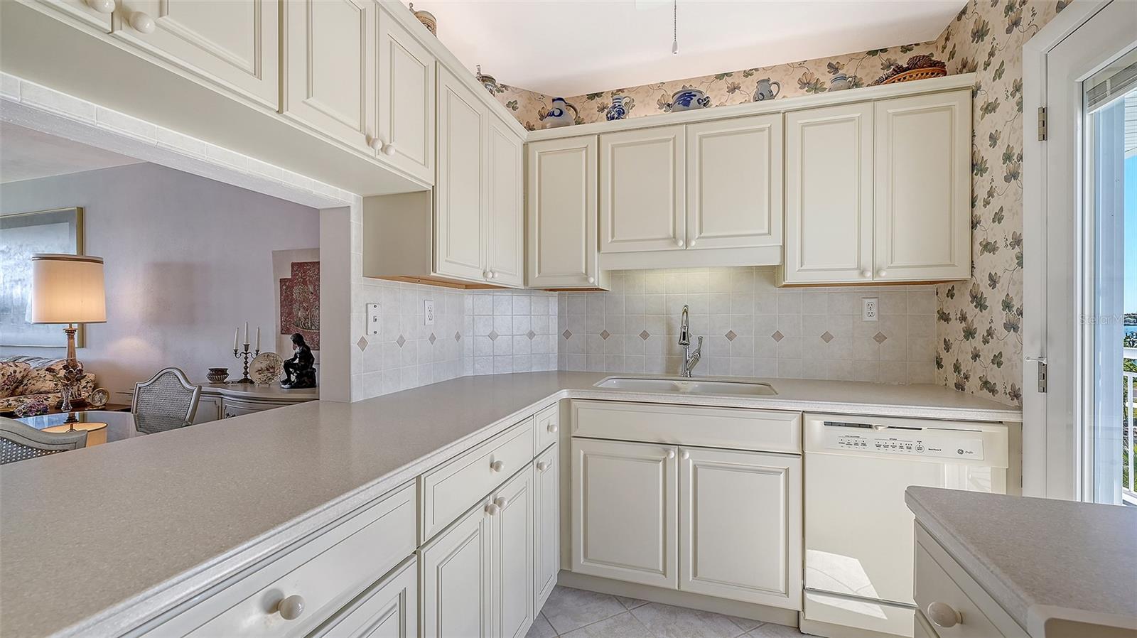 Image 20 of 45 For 777 John Ringling Boulevard 32