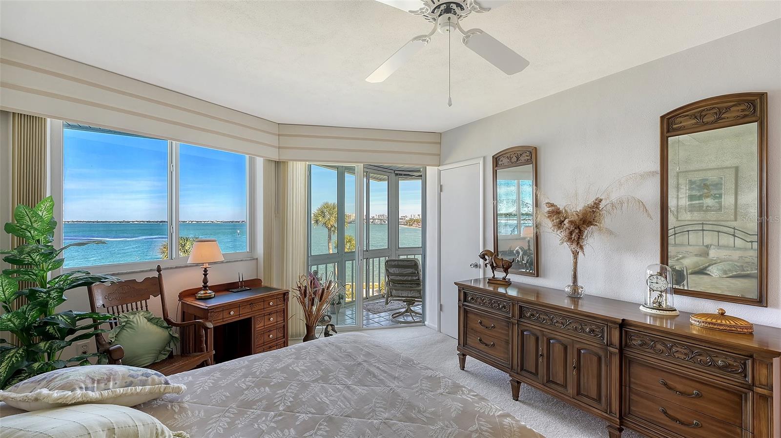 Image 24 of 45 For 777 John Ringling Boulevard 32