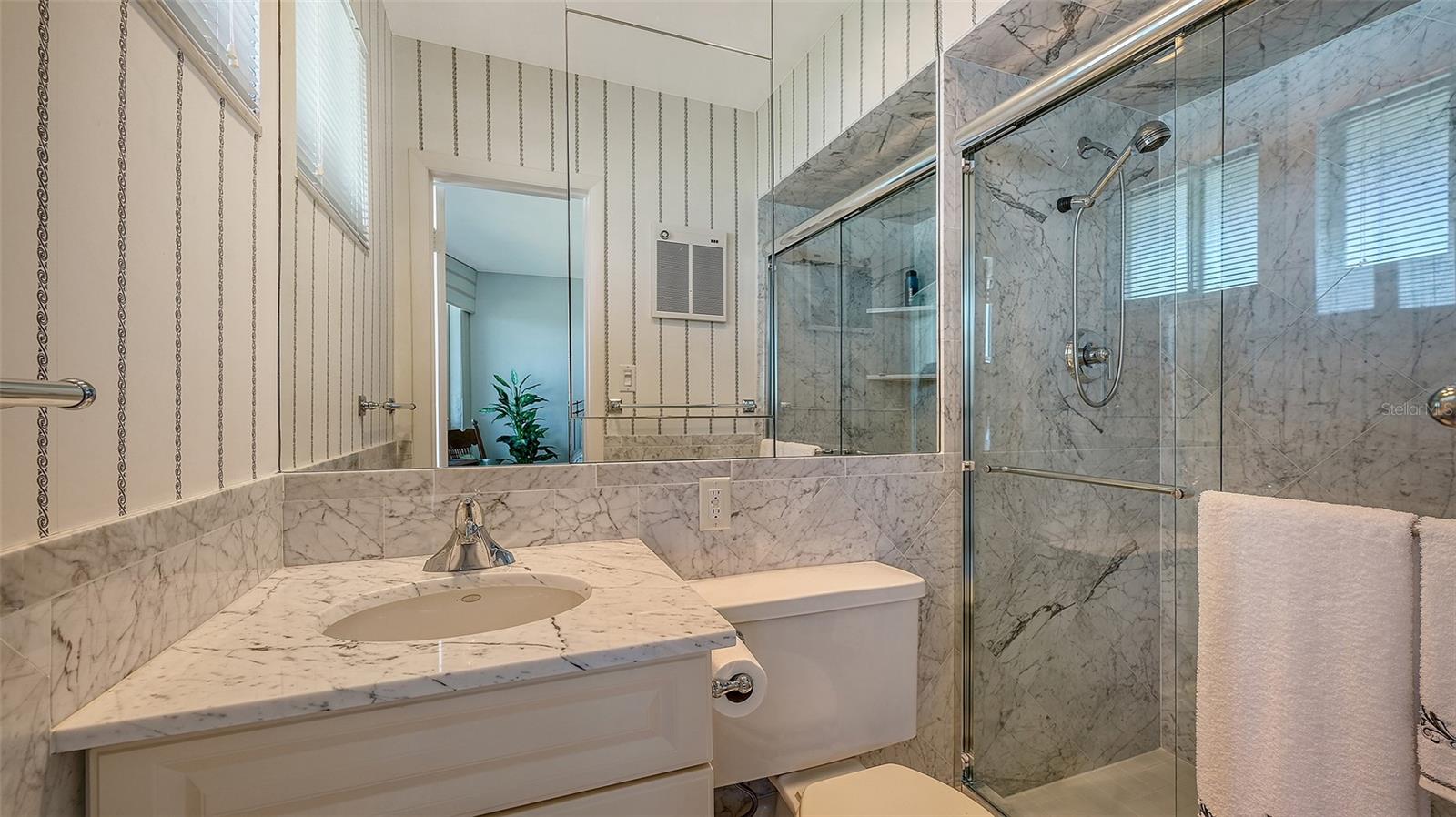 Image 27 of 45 For 777 John Ringling Boulevard 32