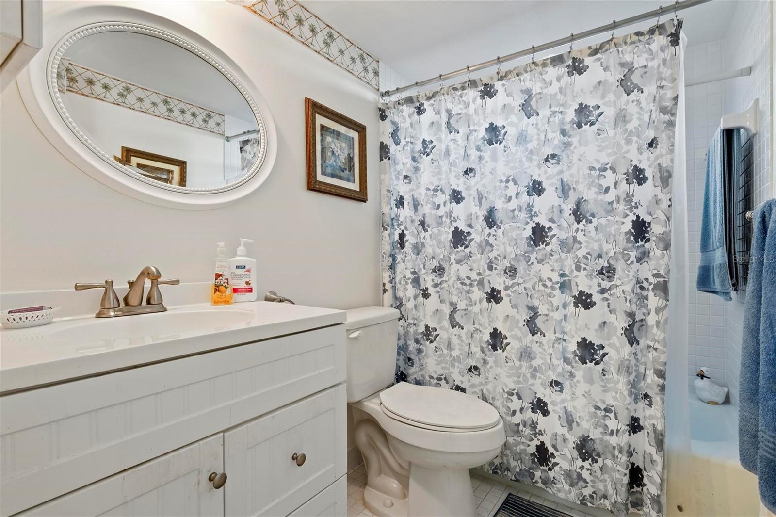 Image 23 of 34 For 4040 Ironwood Circle 102f