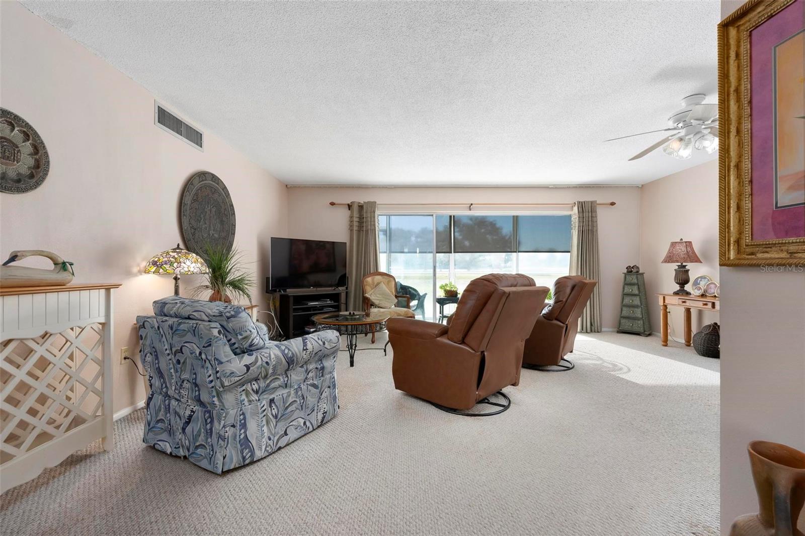 Image 5 of 34 For 4040 Ironwood Circle 102f