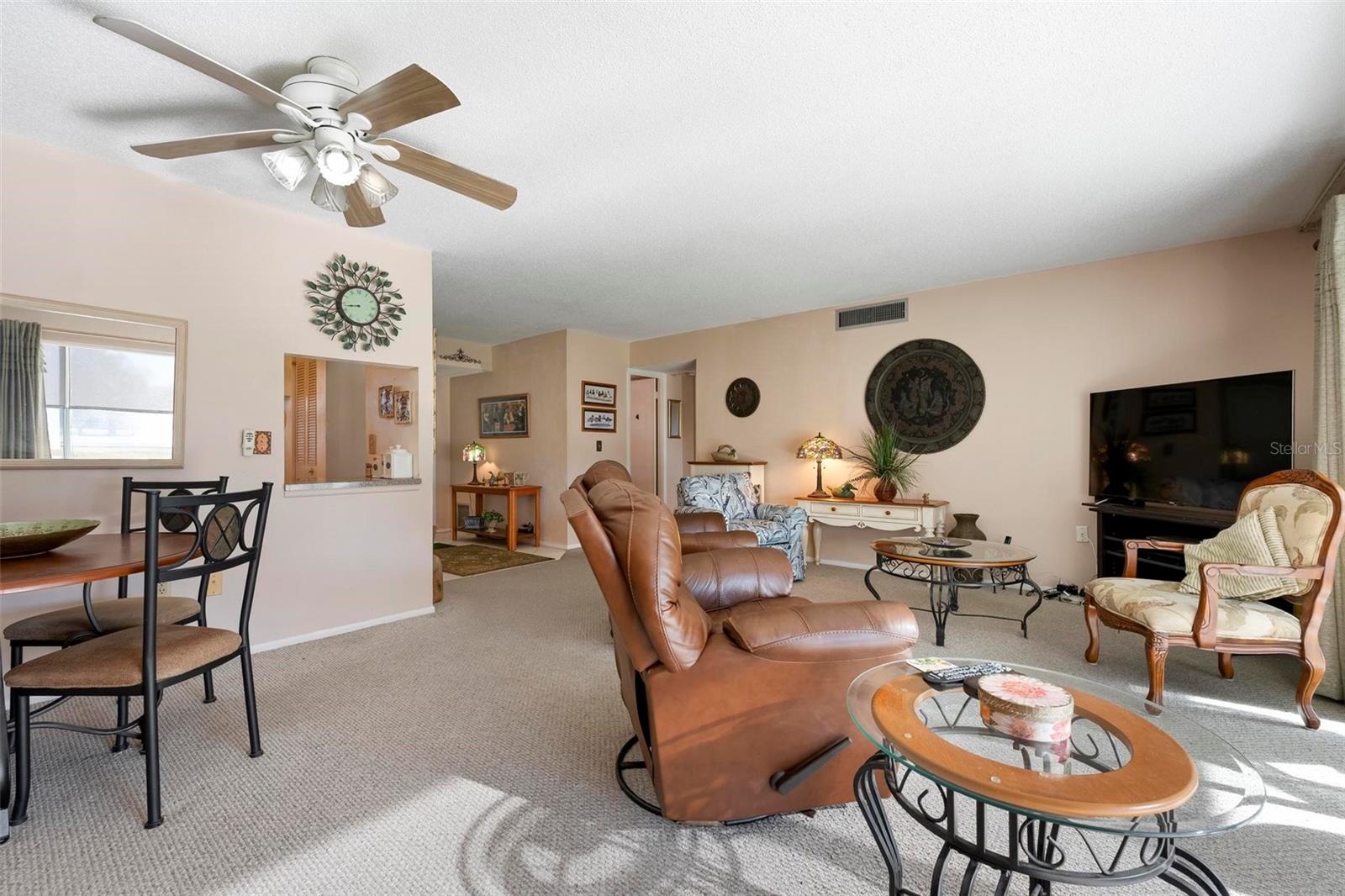 Image 8 of 34 For 4040 Ironwood Circle 102f