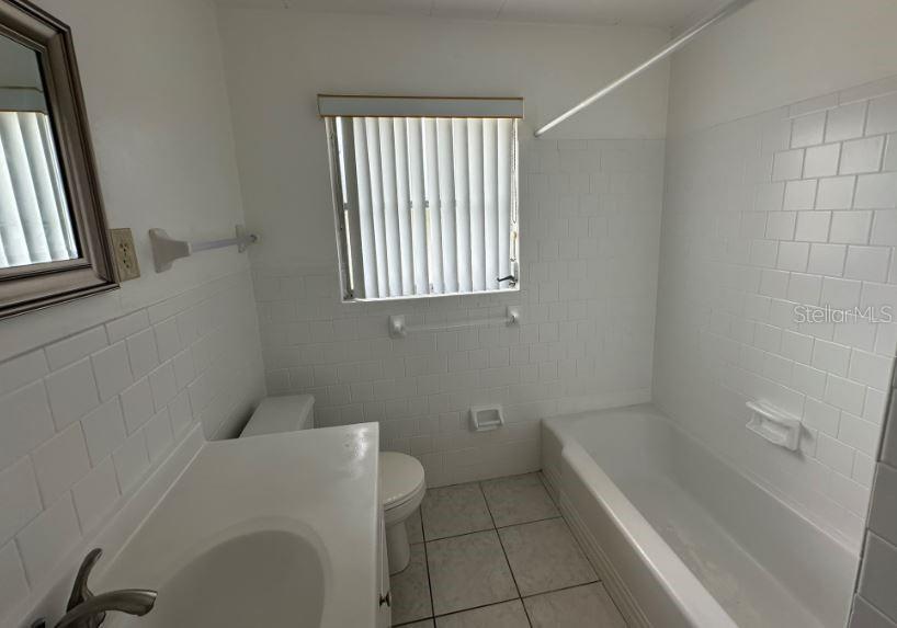 Image 27 of 31 For 3912 Linwood