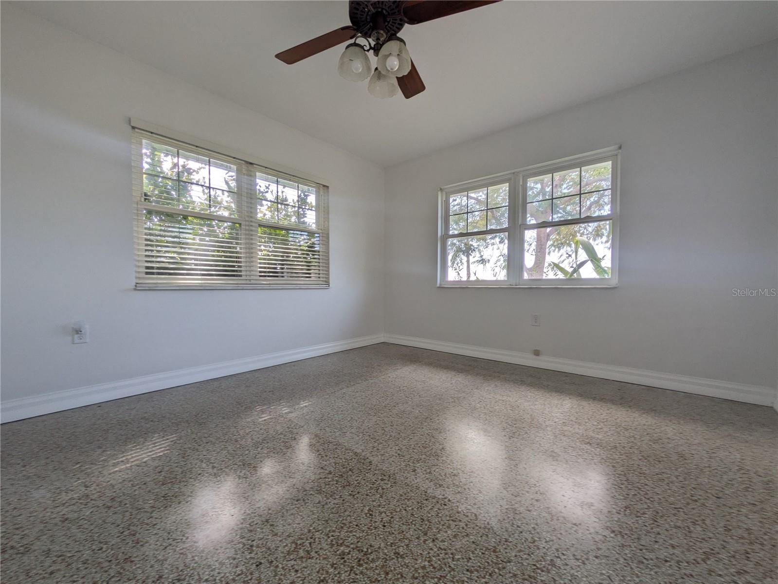 Image 11 of 30 For 6280 Uplands Boulevard