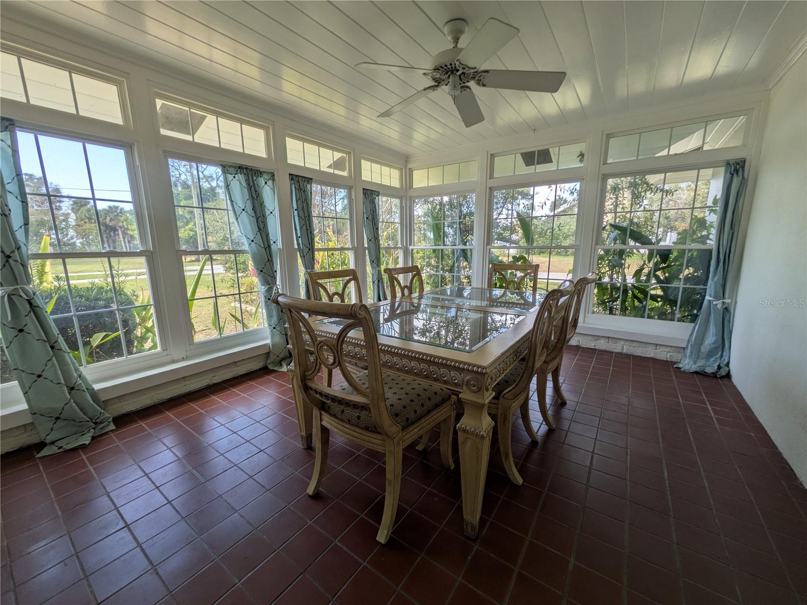 Image 4 of 30 For 6280 Uplands Boulevard