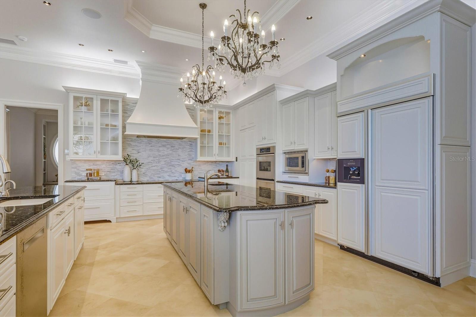 Image 18 of 100 For 7028 Portmarnock Place