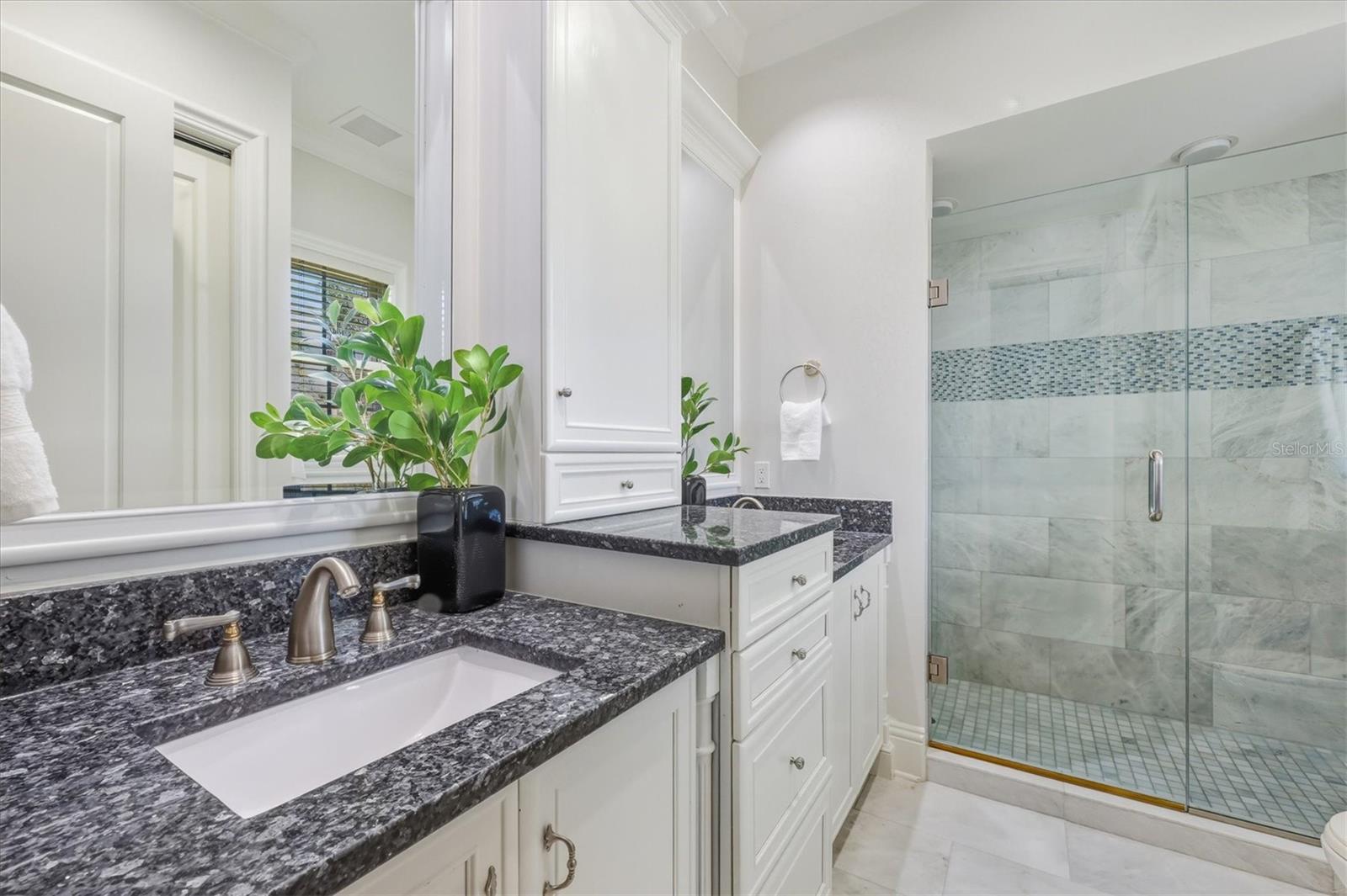 Image 40 of 100 For 7028 Portmarnock Place