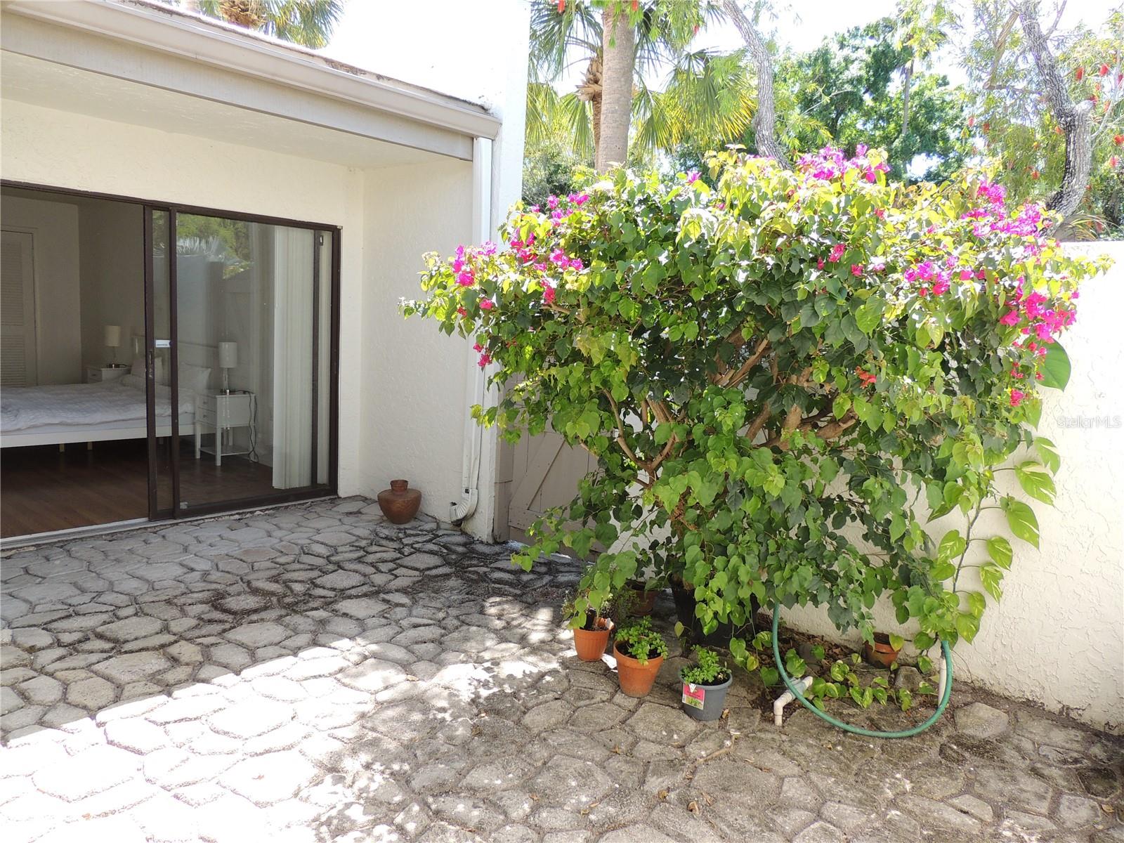 Image 19 of 31 For 324 Timberlake Drive 324