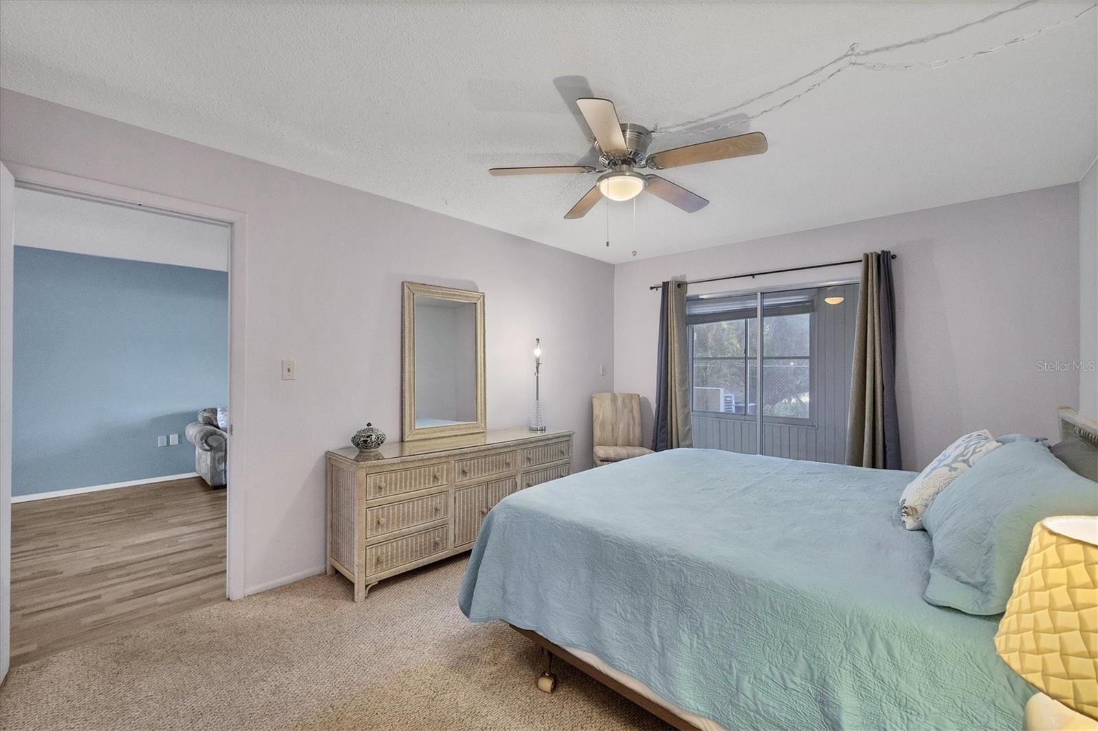 Image 17 of 42 For 3534 Lake Bayshore Drive K118