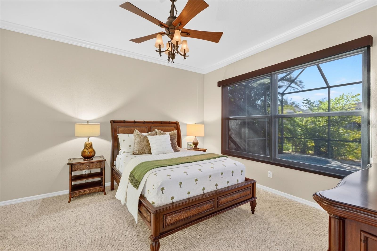 Image 11 of 45 For 3712 5th Avenue Ne