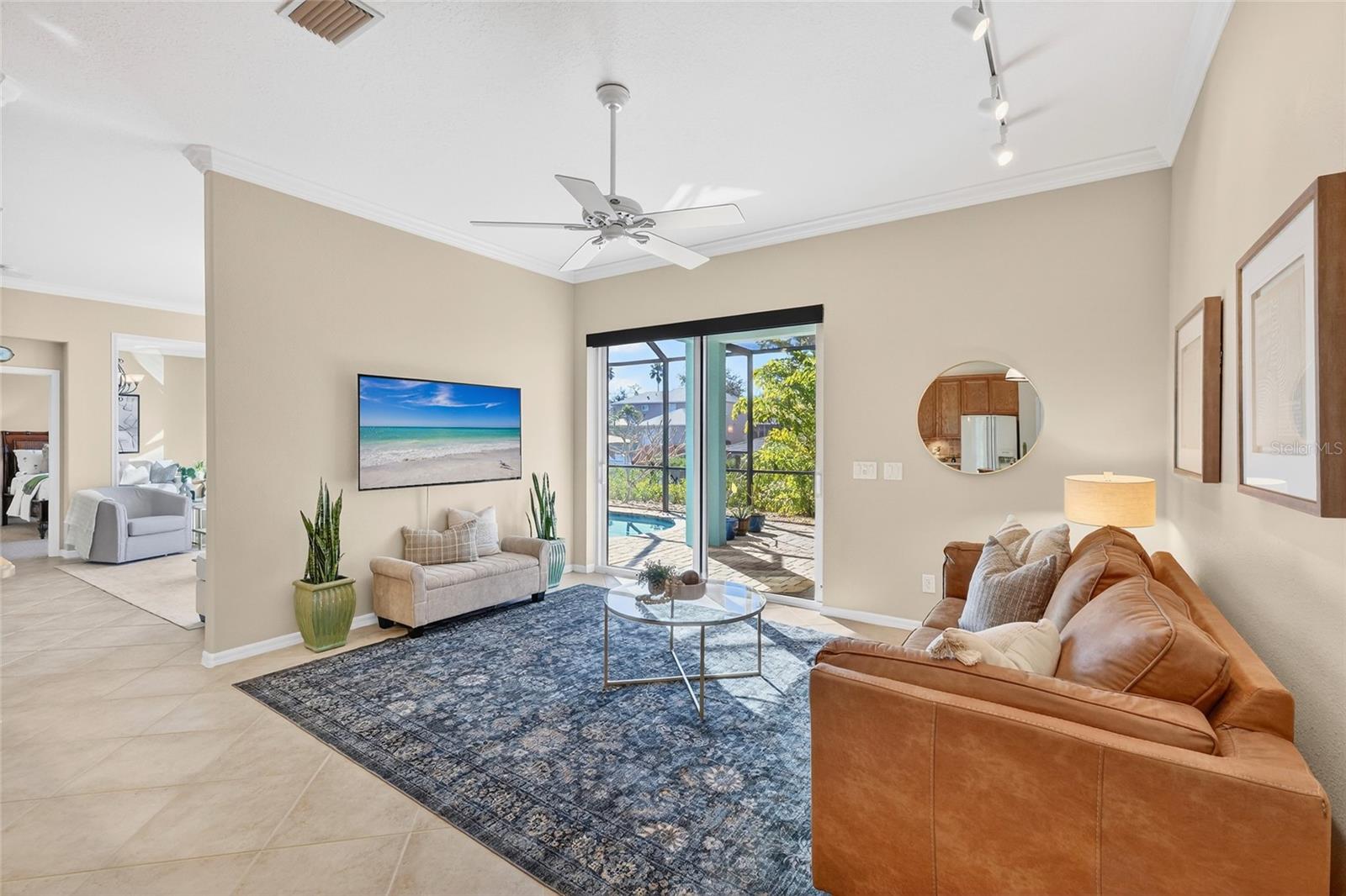 Image 16 of 45 For 3712 5th Avenue Ne