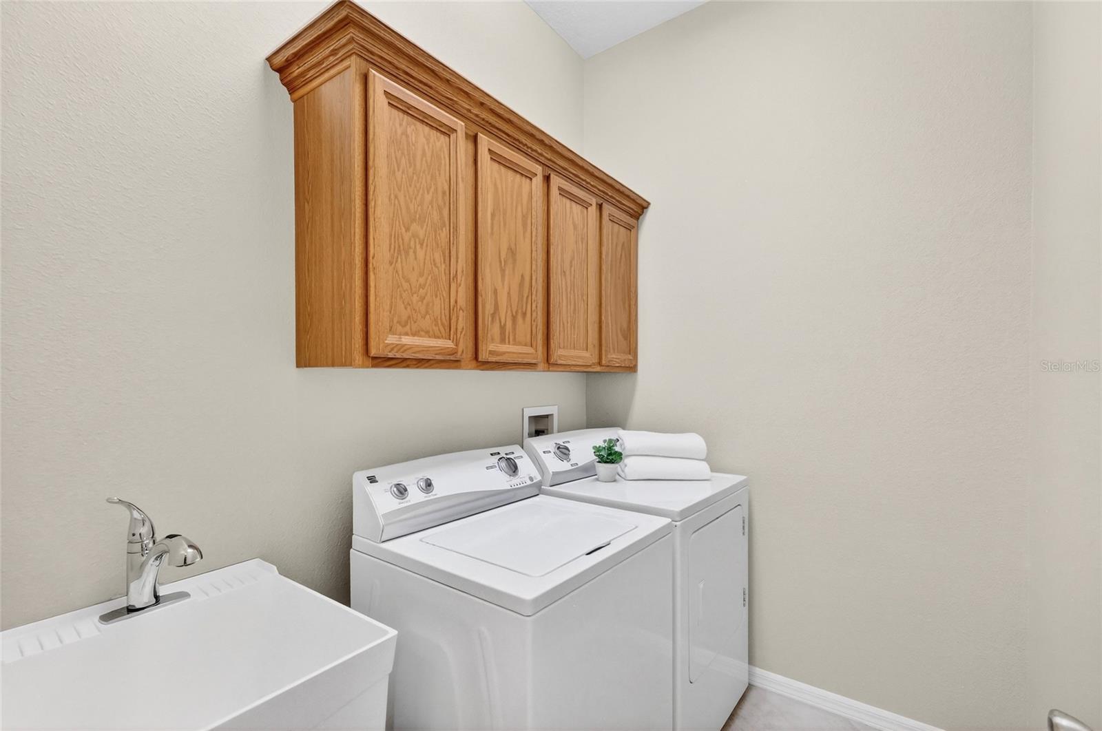 Image 19 of 45 For 3712 5th Avenue Ne