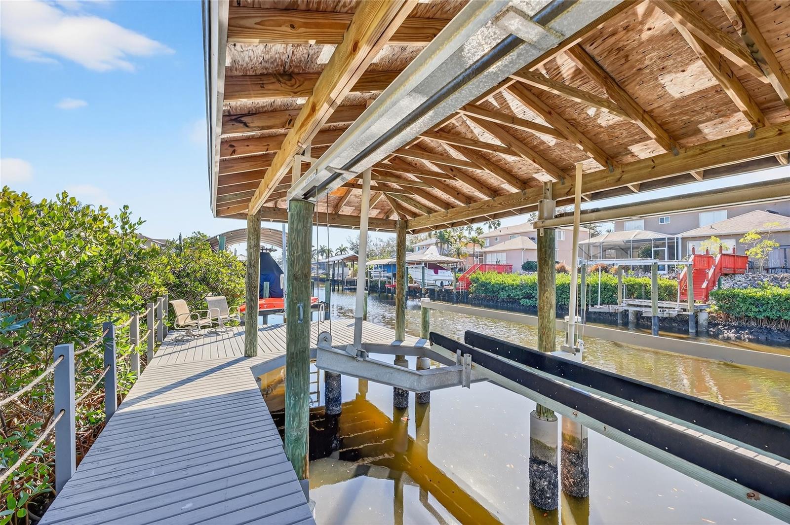 Image 33 of 45 For 3712 5th Avenue Ne