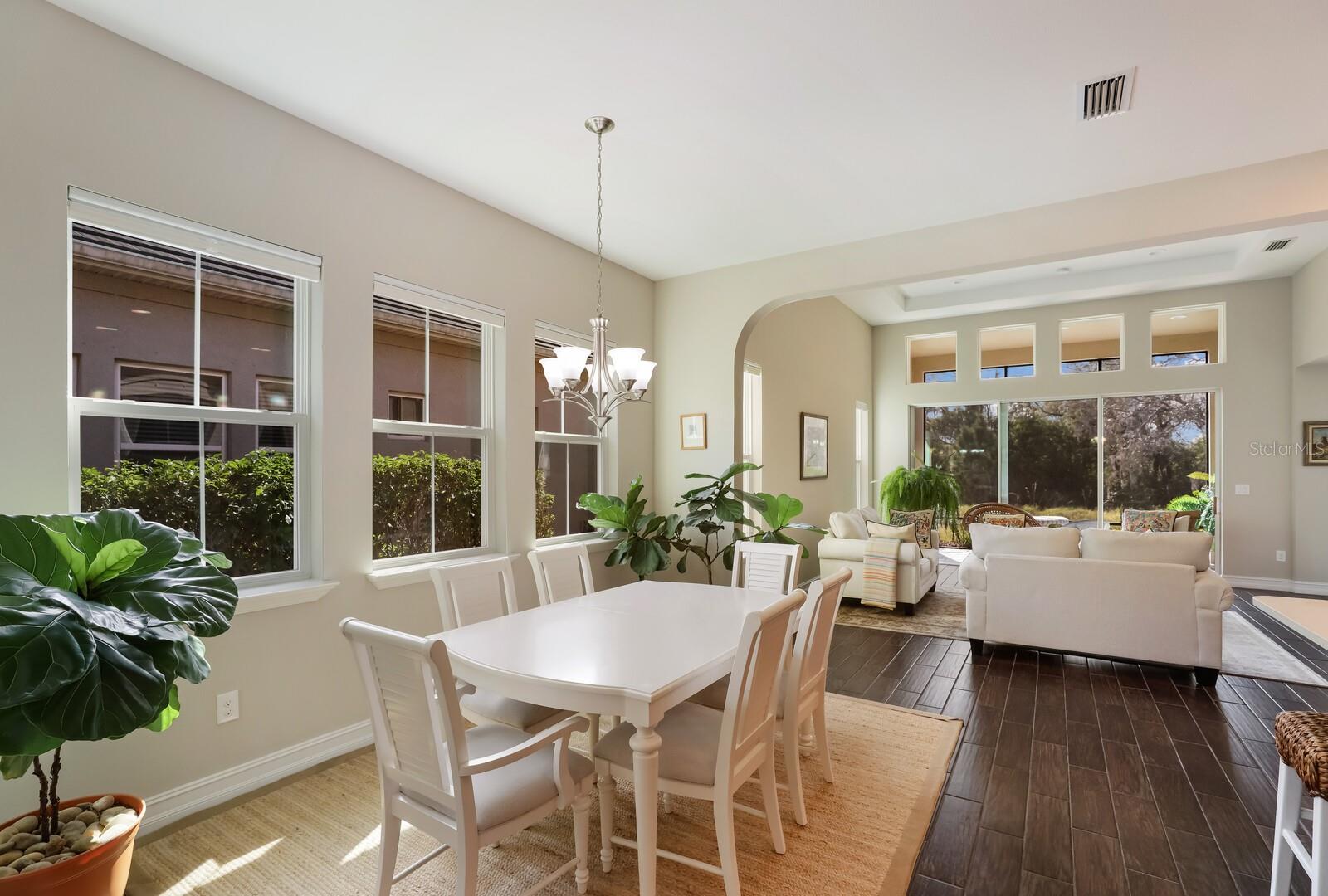 Image 12 of 71 For 2402 Starwood Court