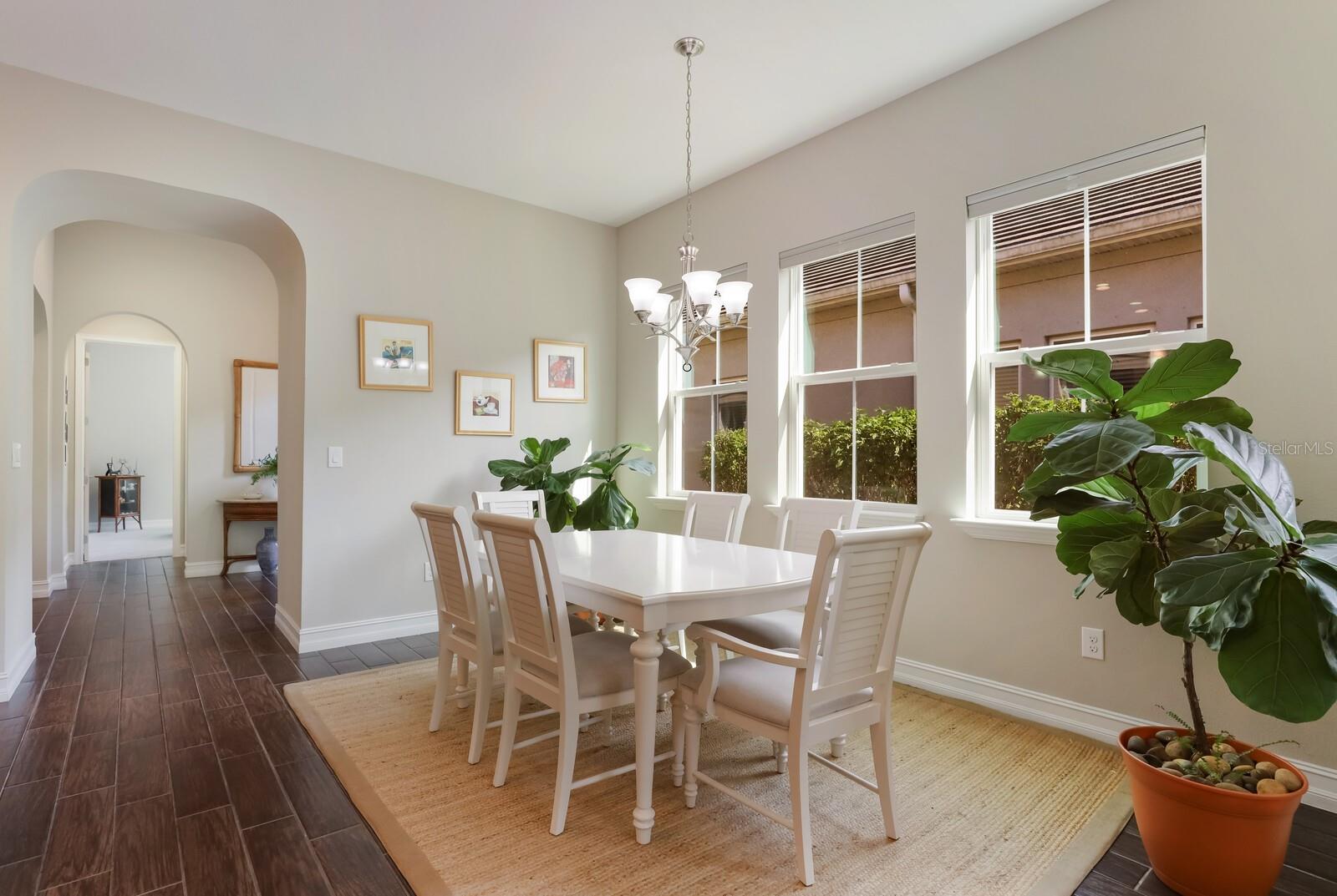 Image 13 of 71 For 2402 Starwood Court