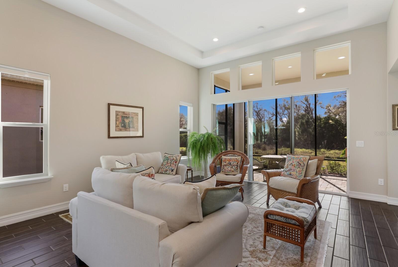 Image 20 of 71 For 2402 Starwood Court