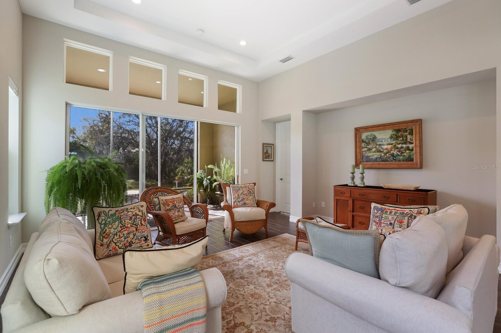 Image 21 of 71 For 2402 Starwood Court