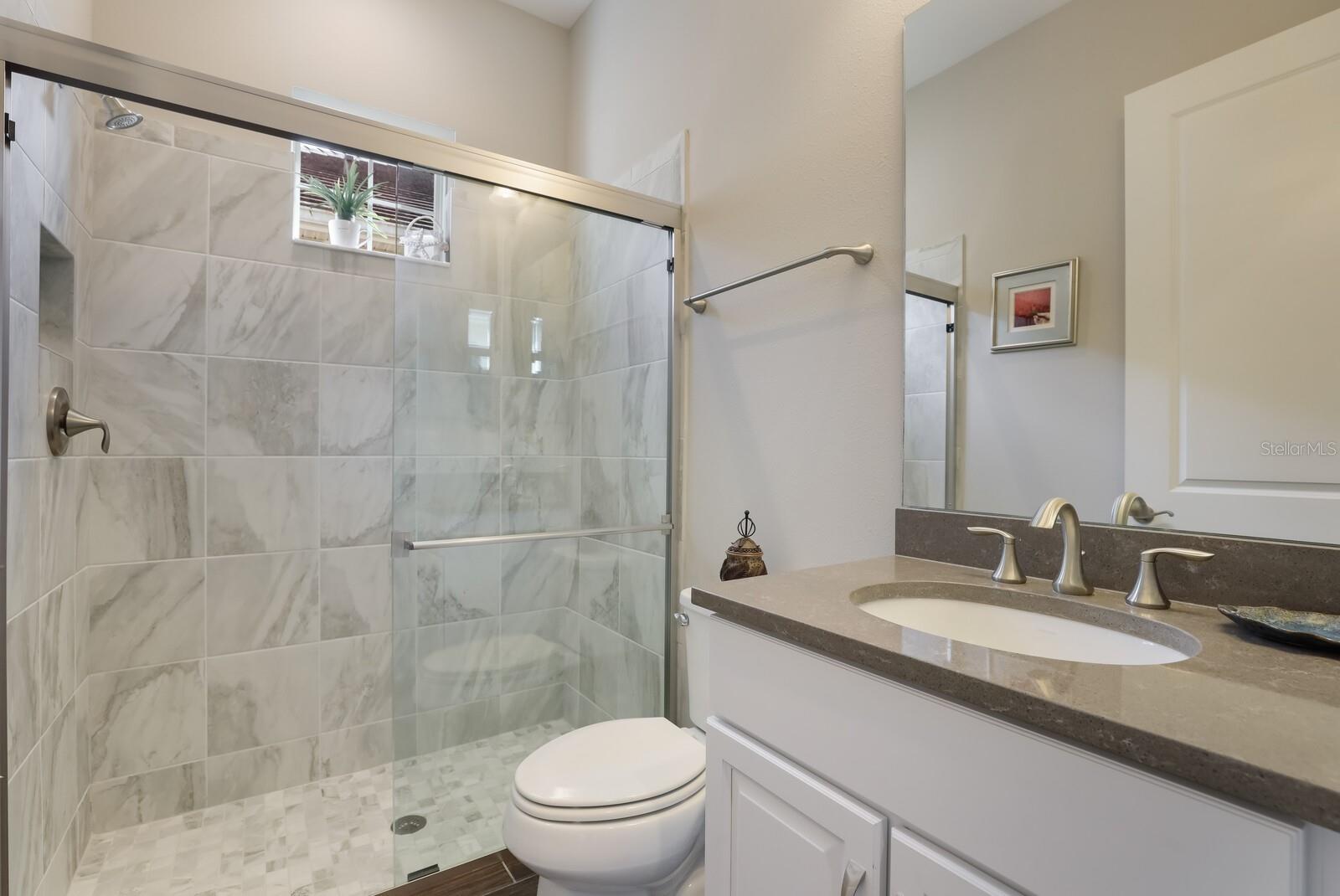 Image 33 of 71 For 2402 Starwood Court