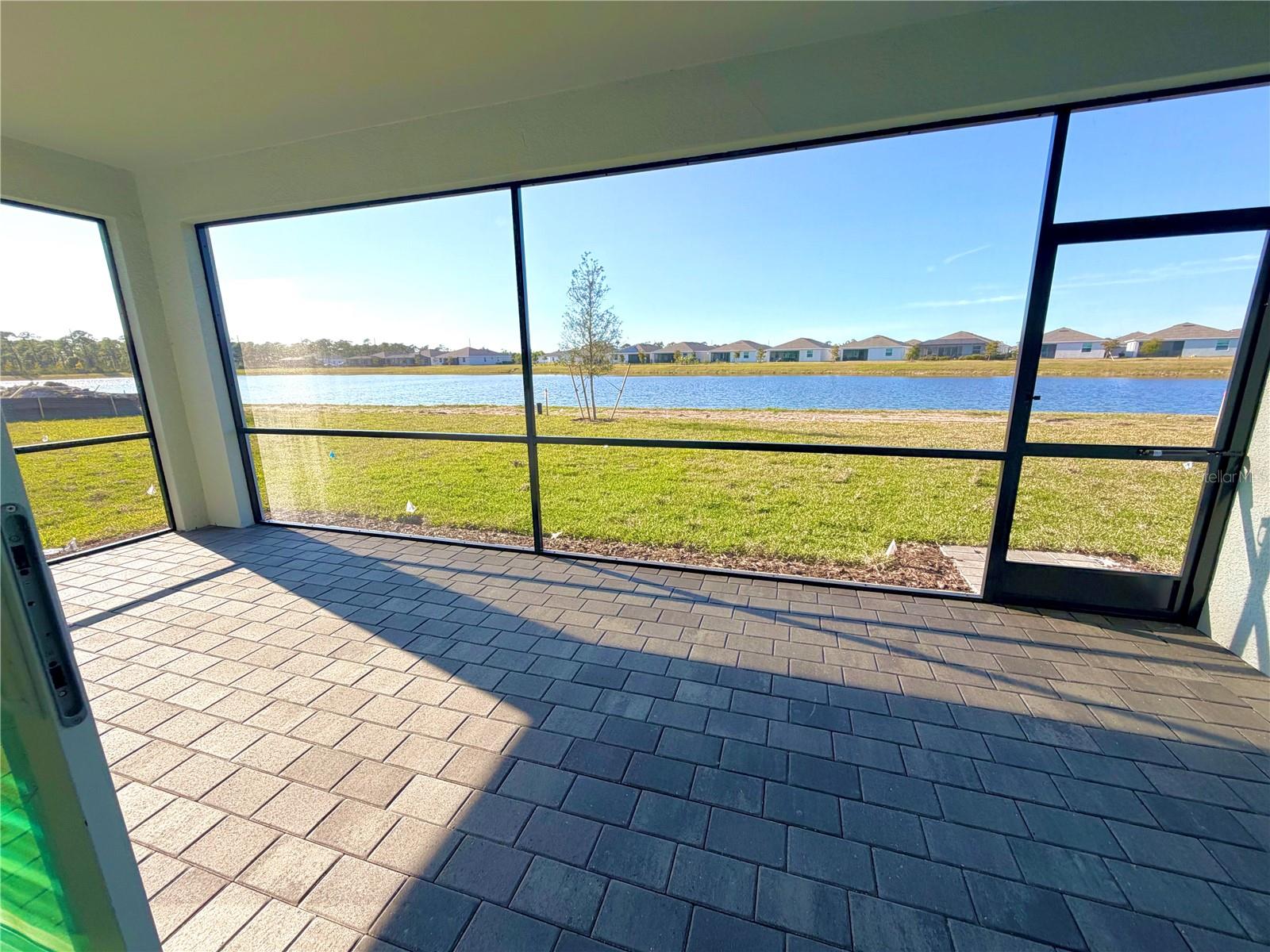 Image 19 of 29 For 8122 Saint Kitts Circle