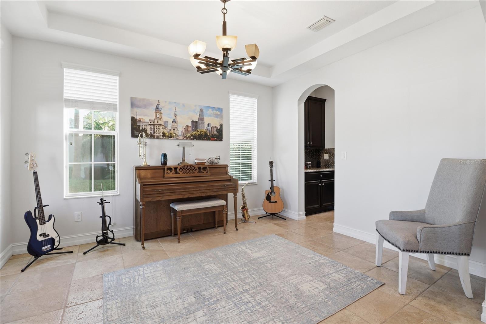 Image 35 of 62 For 12036 Longview Lake Circle