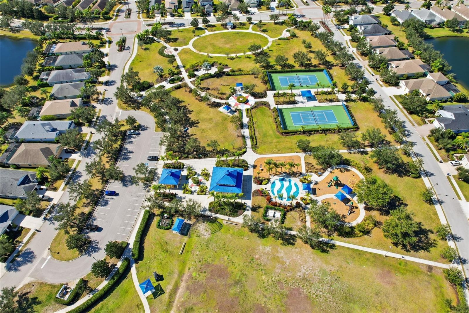 Image 49 of 62 For 12036 Longview Lake Circle