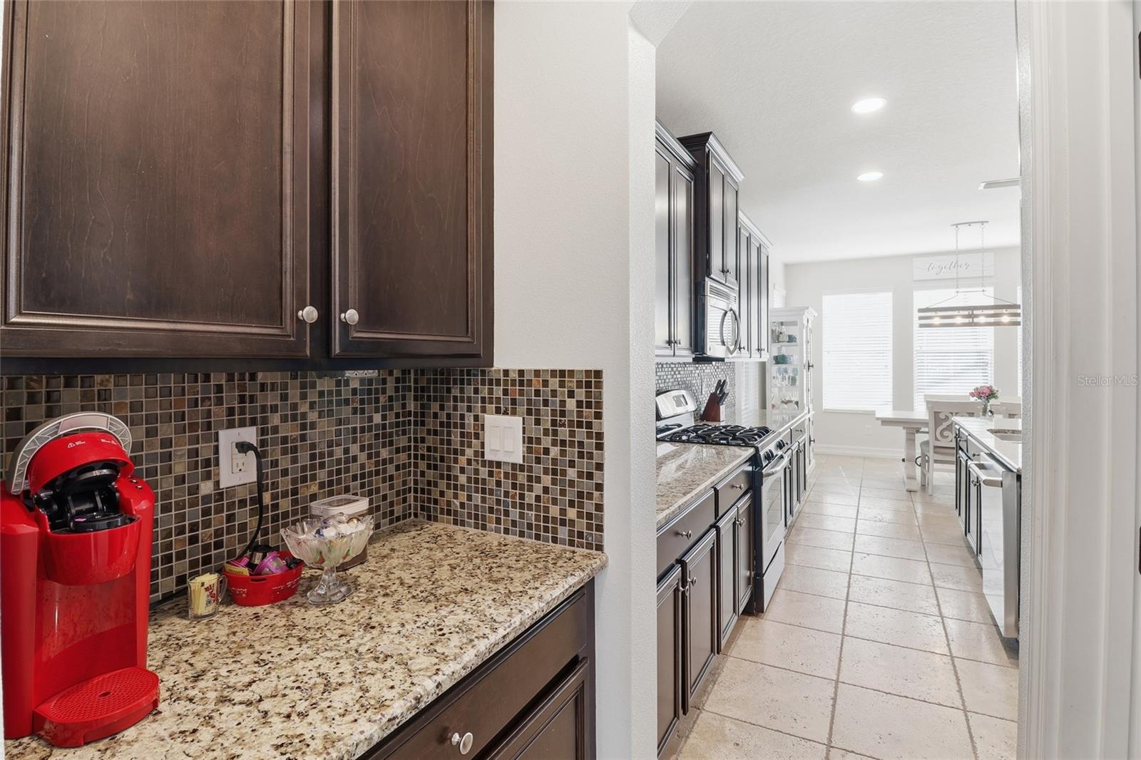 Image 7 of 62 For 12036 Longview Lake Circle