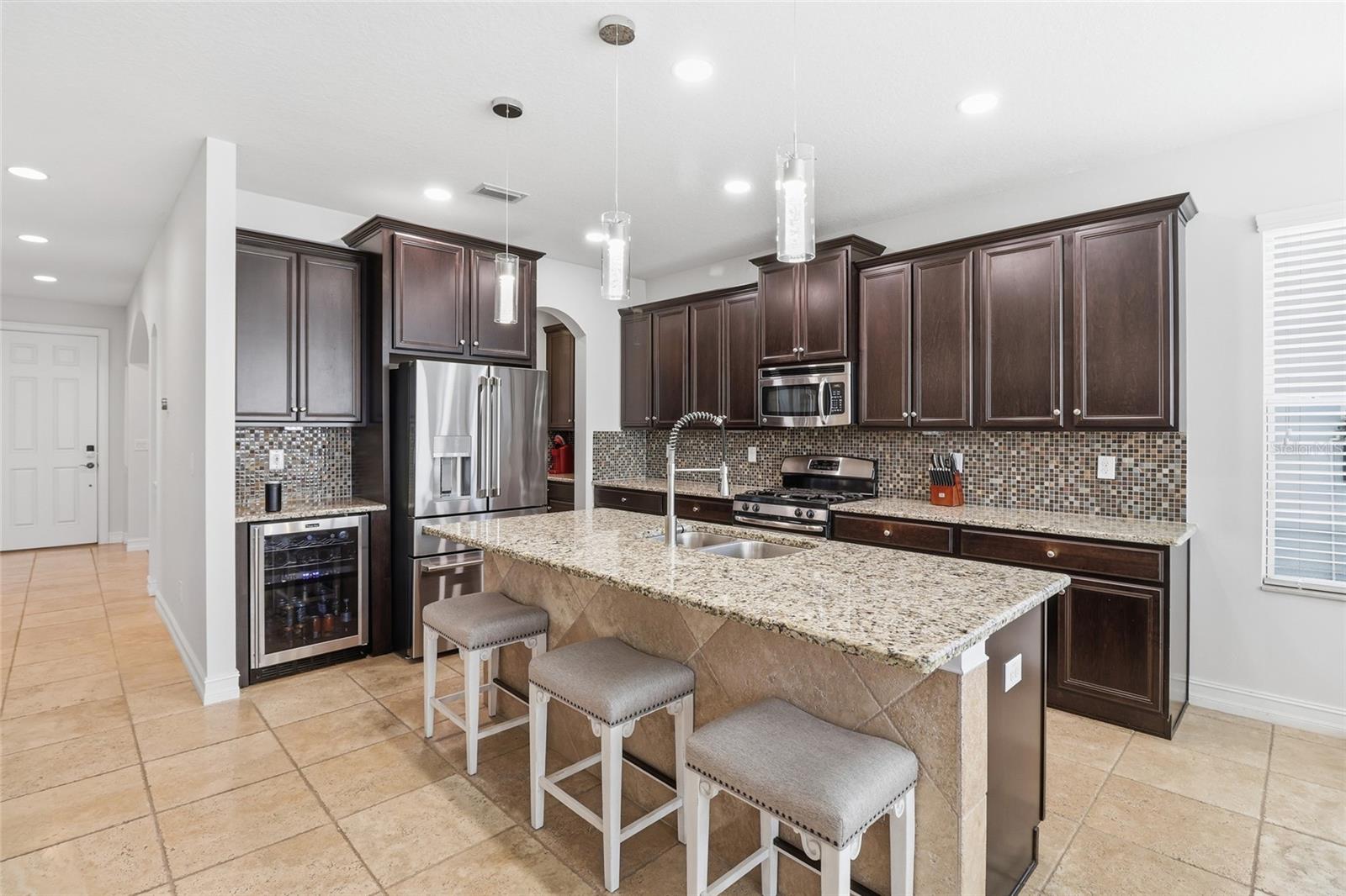 Image 8 of 62 For 12036 Longview Lake Circle