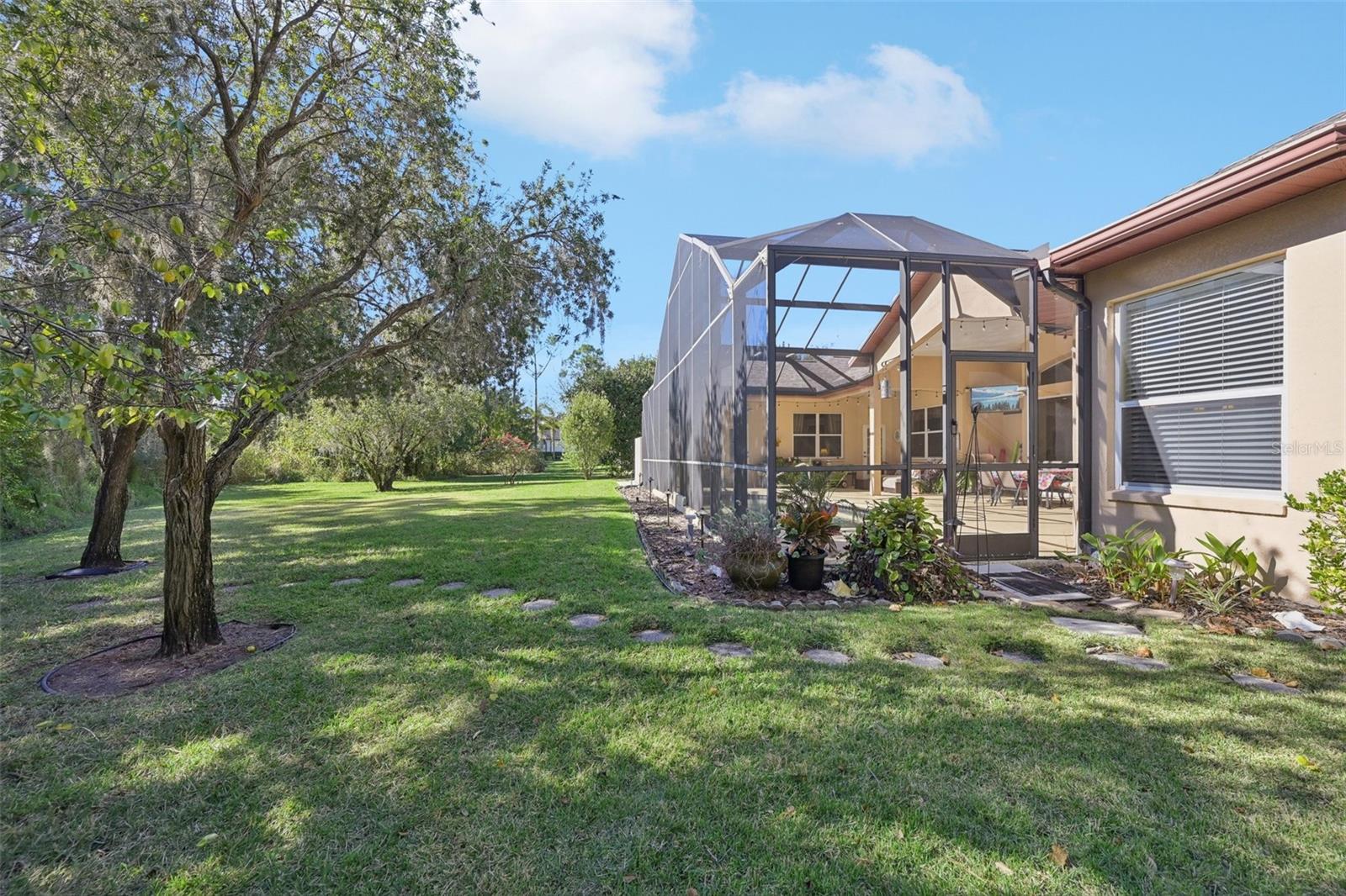 Image 46 of 56 For 15410 17th Avenue E