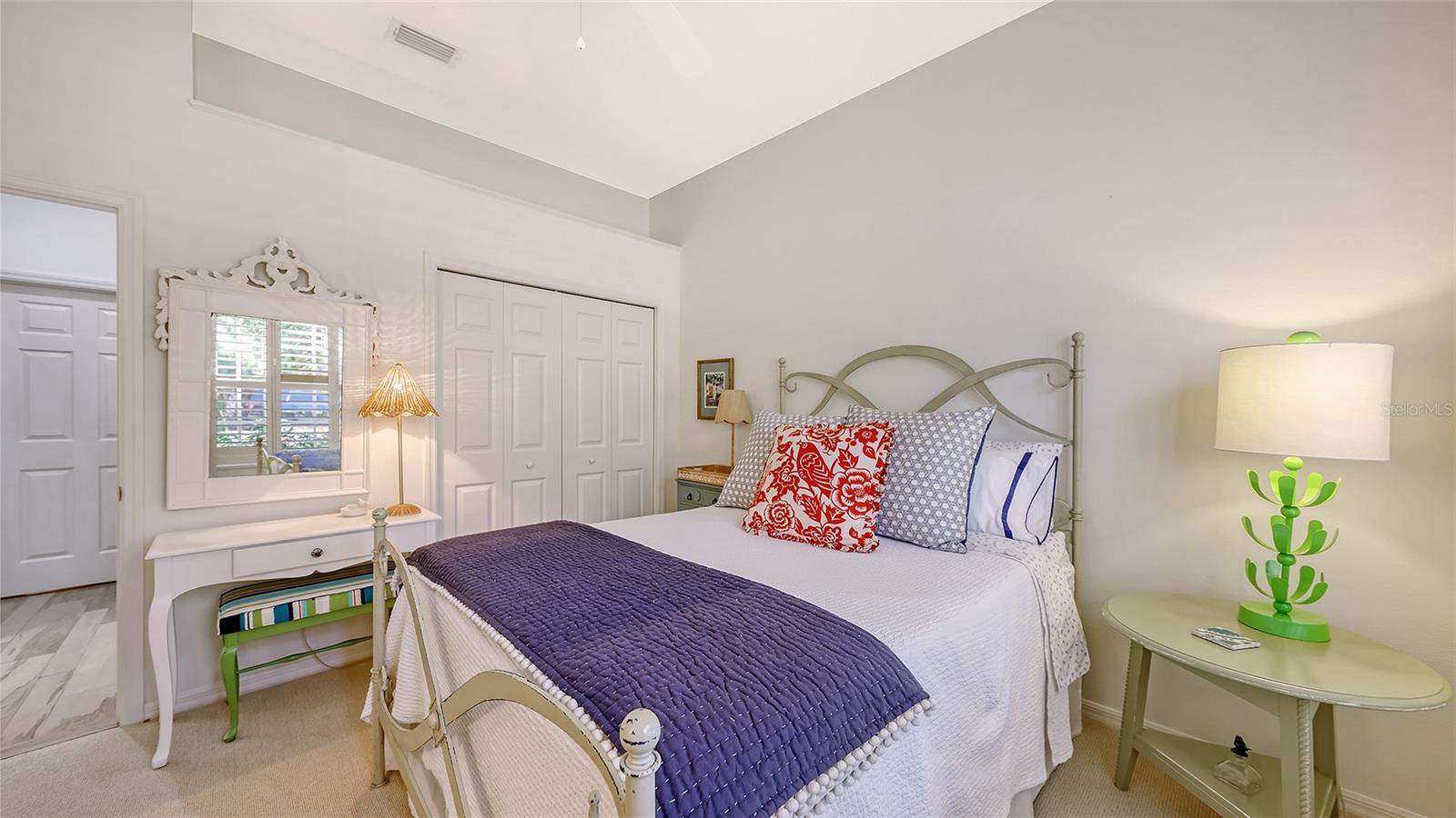 Image 27 of 59 For 8175 Abingdon Court