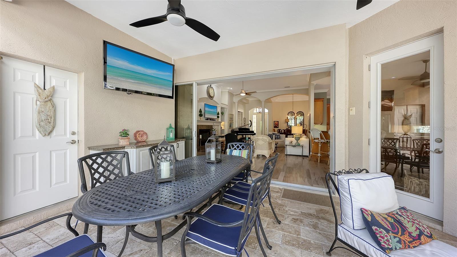 Image 33 of 59 For 8175 Abingdon Court