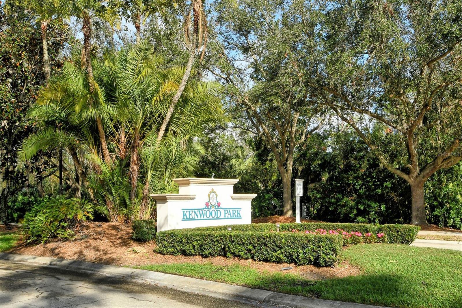 Image 39 of 59 For 8175 Abingdon Court