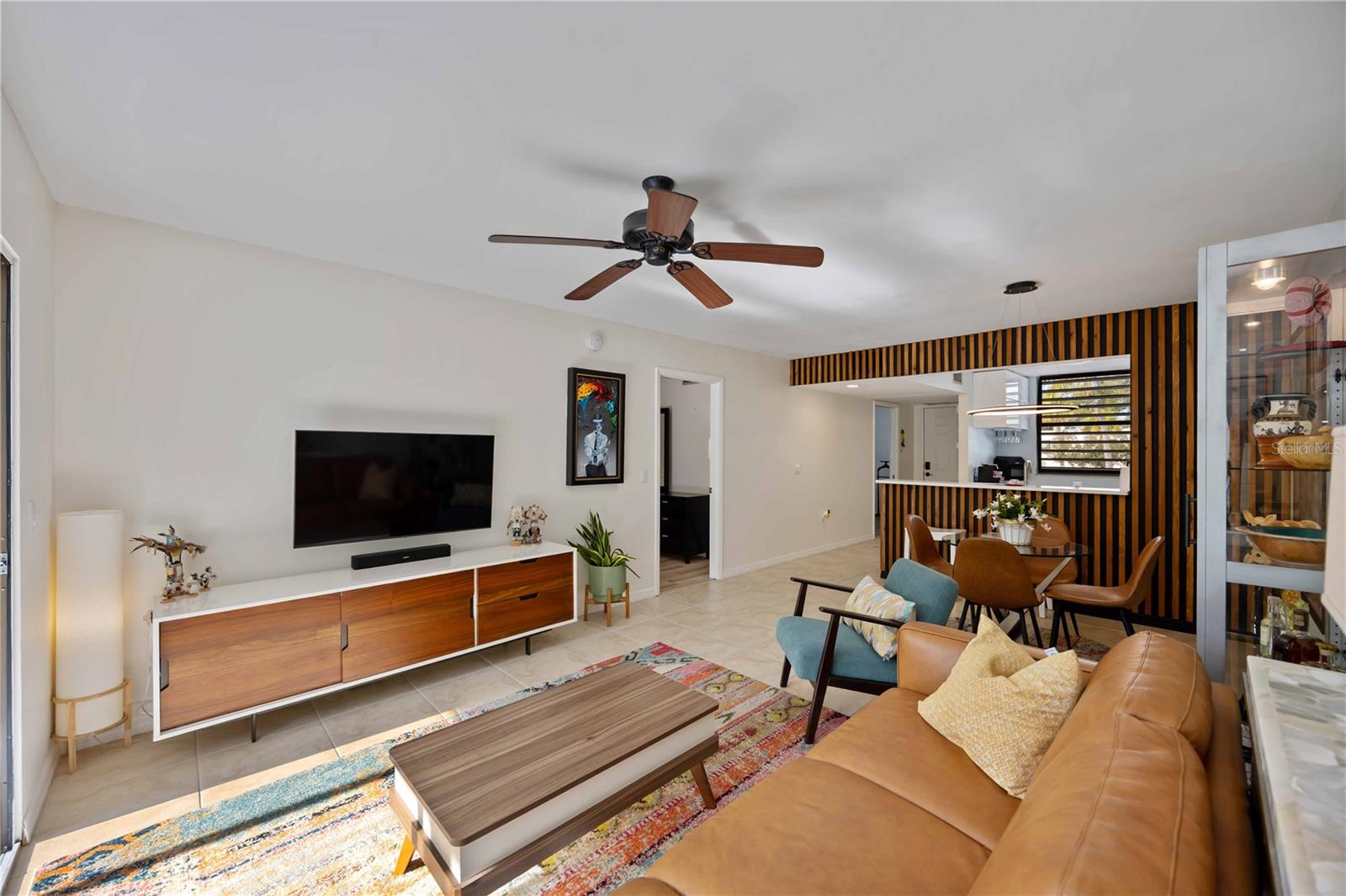 Image 12 of 31 For 320 Timber Lake Drive 320