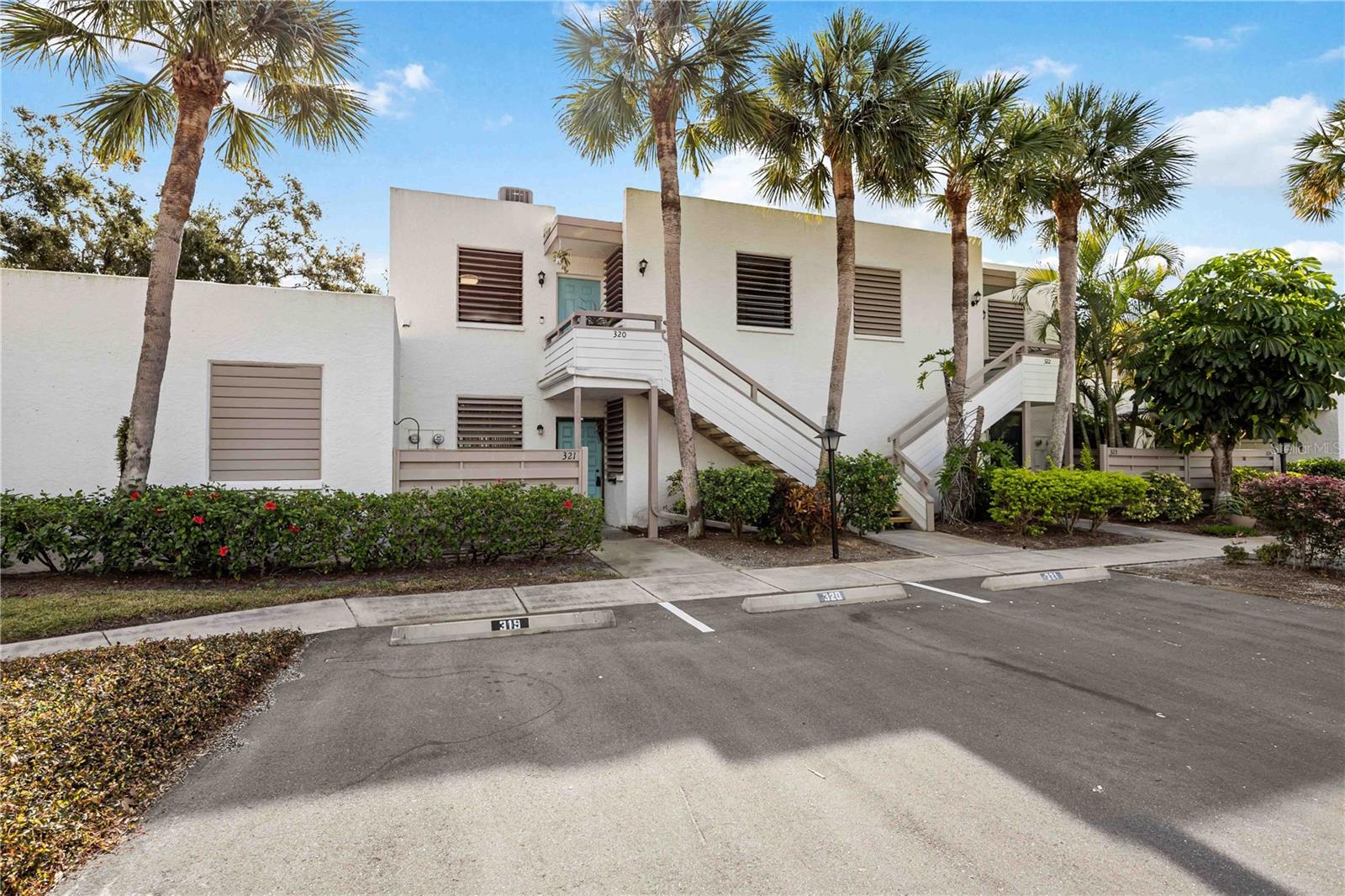 Image 2 of 31 For 320 Timber Lake Drive 320