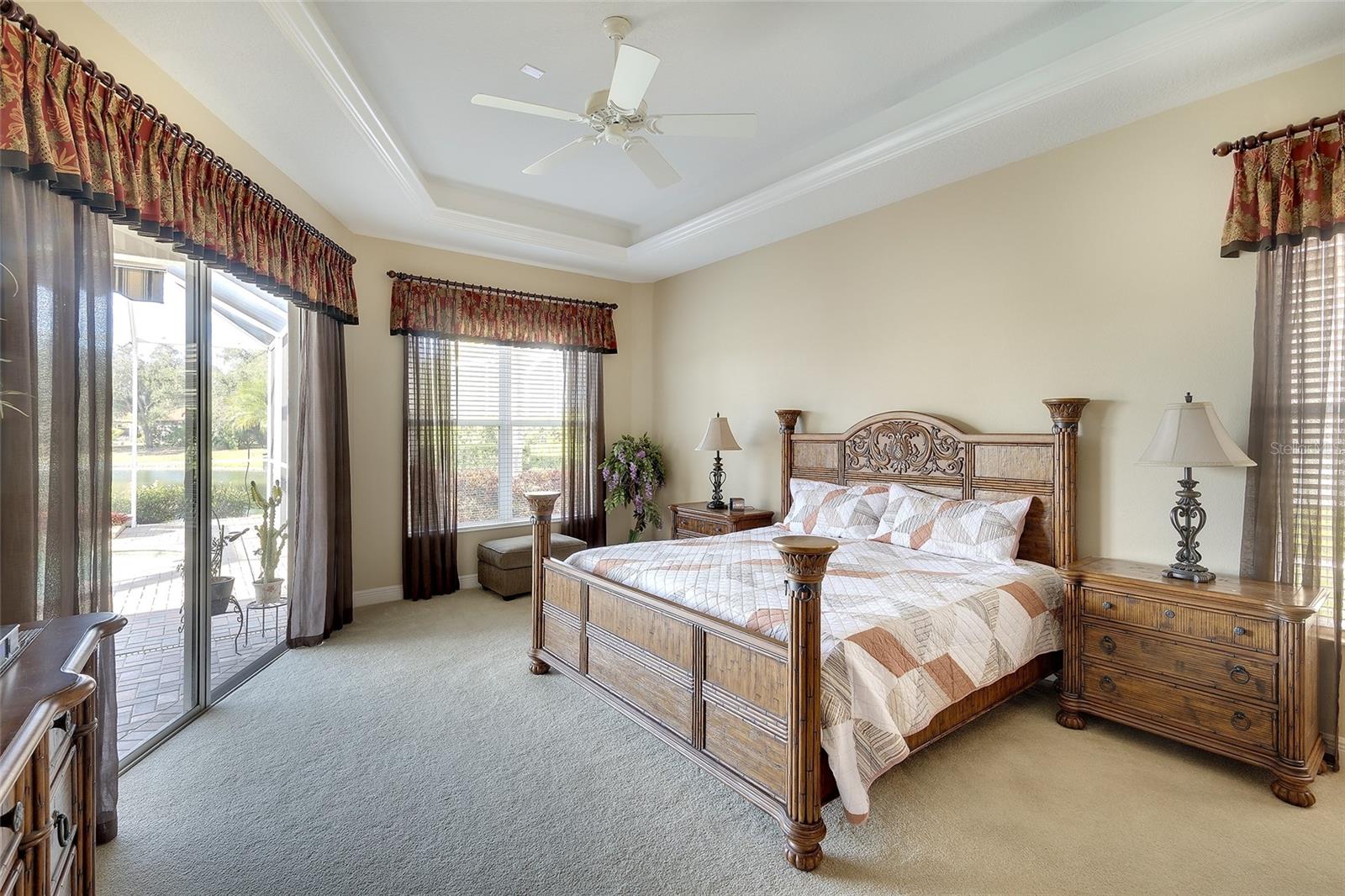 Image 17 of 39 For 11809 Oak Ridge Drive