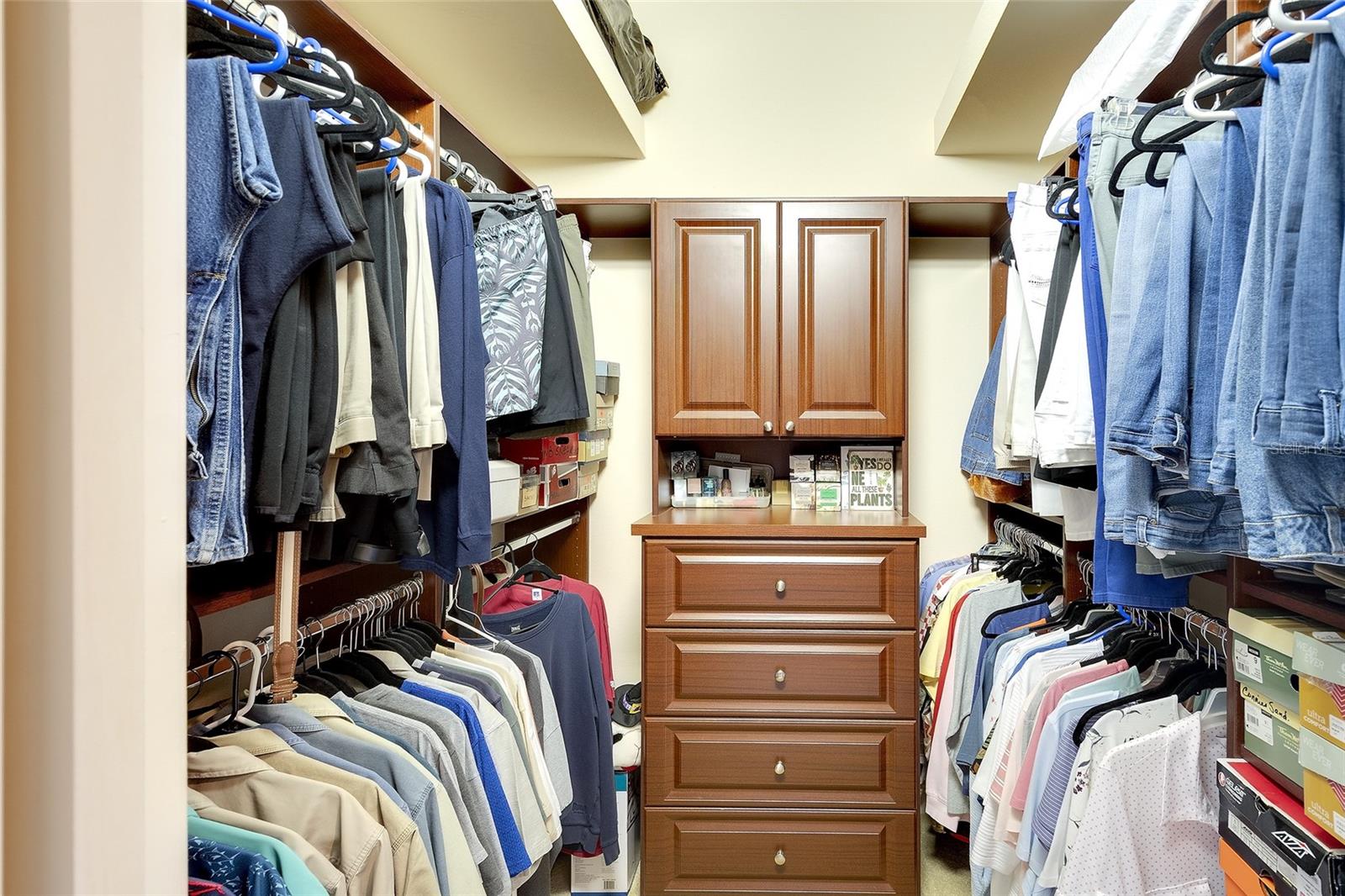 Image 19 of 39 For 11809 Oak Ridge Drive