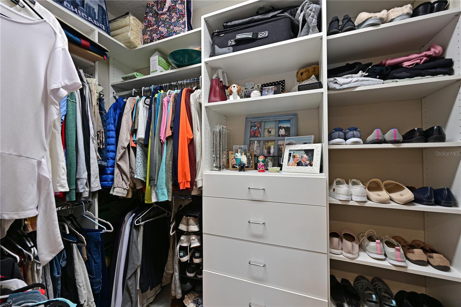 Image 19 of 44 For 8075 Slipway Drive