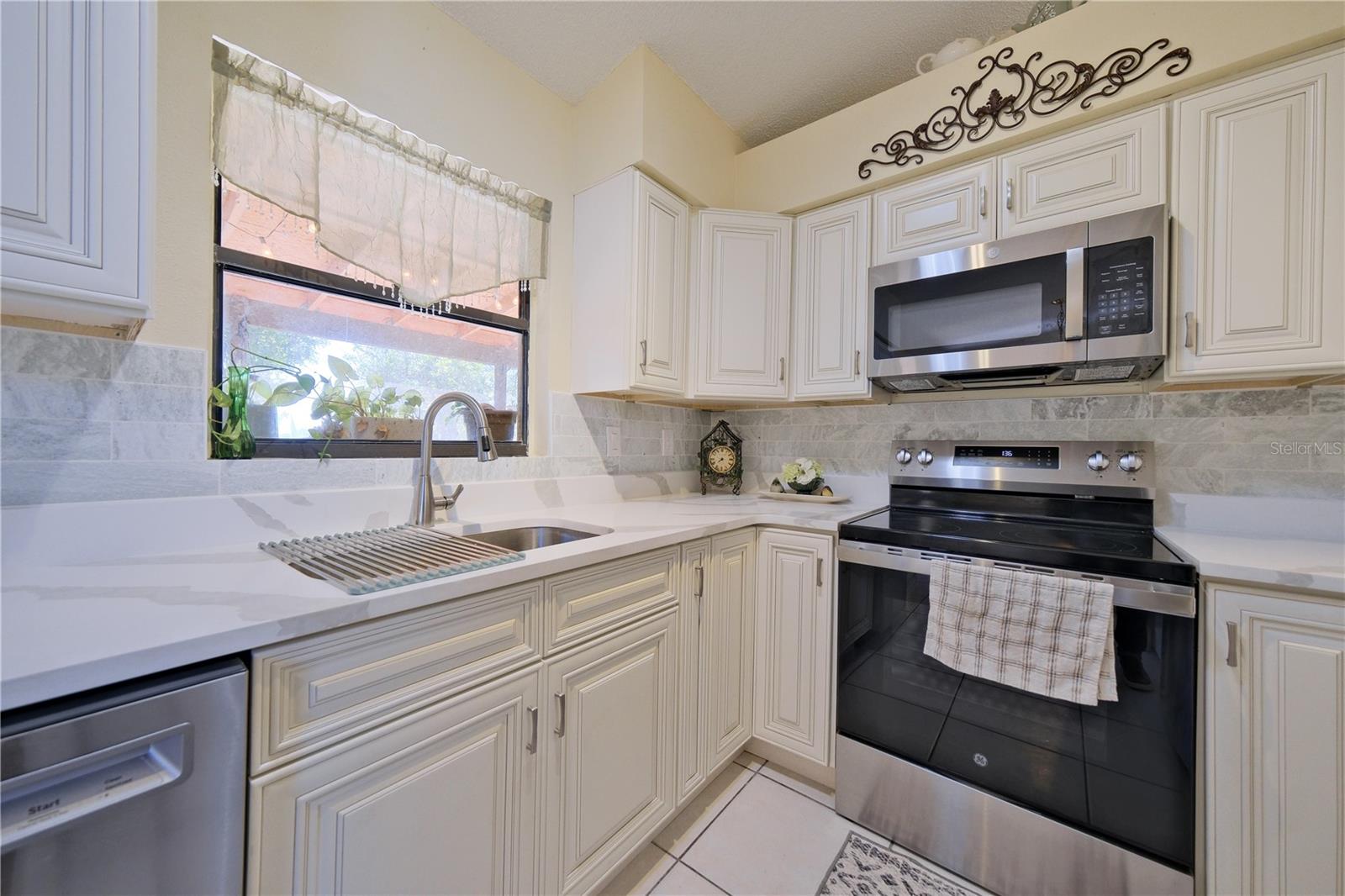 Image 10 of 38 For 3549 65th Avenue Circle E