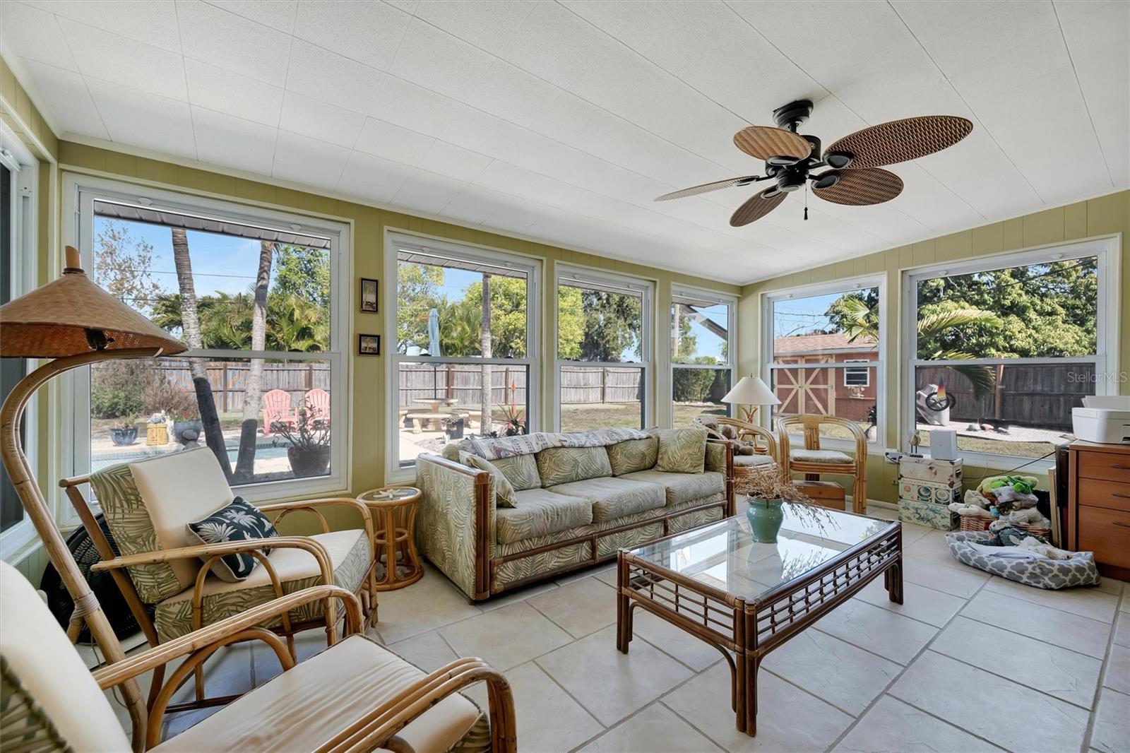 Image 27 of 76 For 5918 8th Avenue Drive W