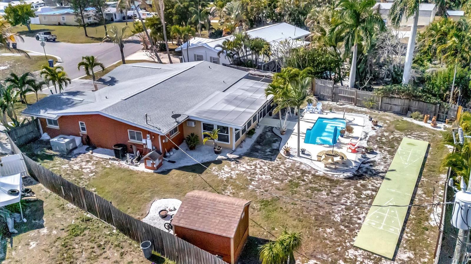 Image 4 of 76 For 5918 8th Avenue Drive W