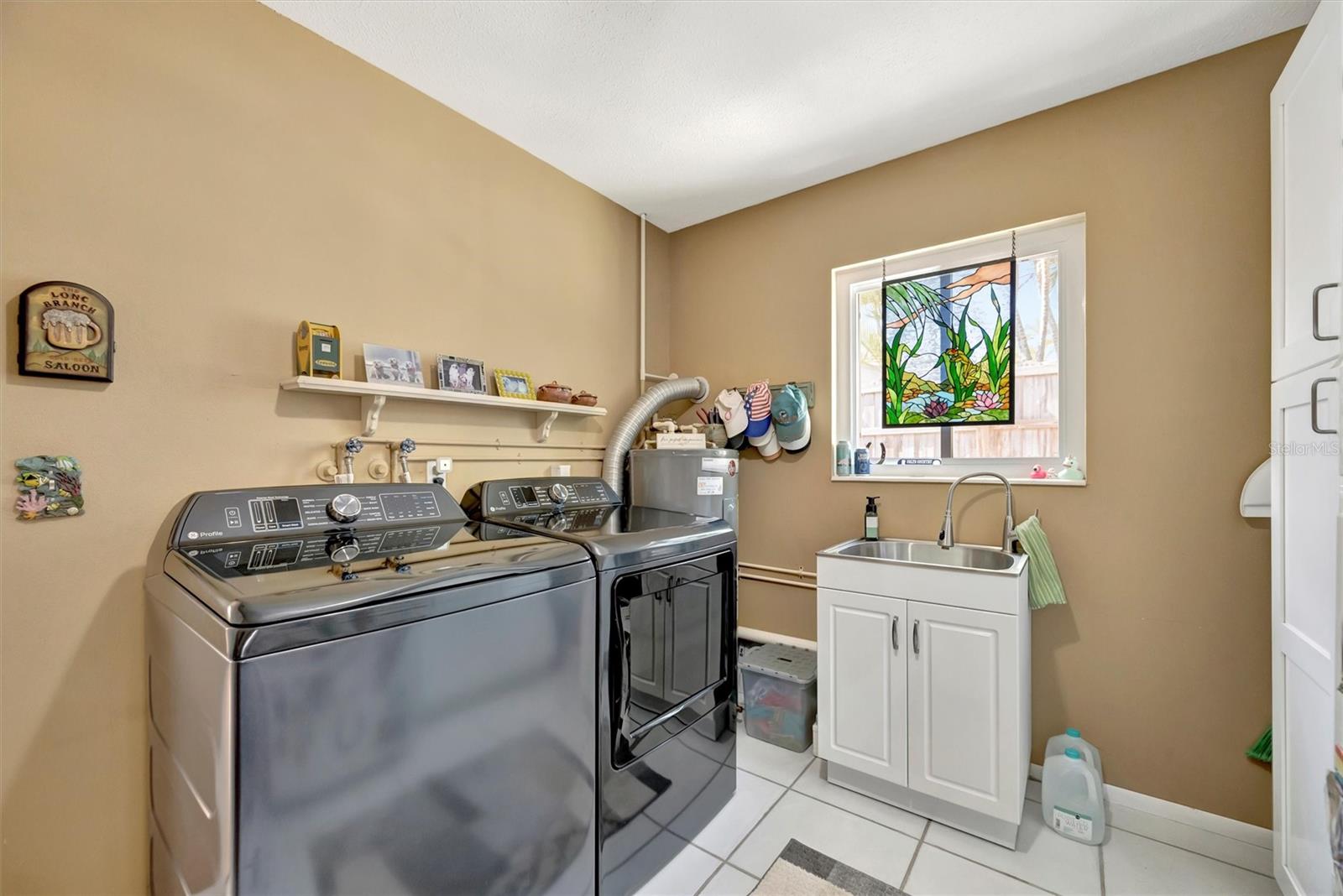 Image 64 of 76 For 5918 8th Avenue Drive W