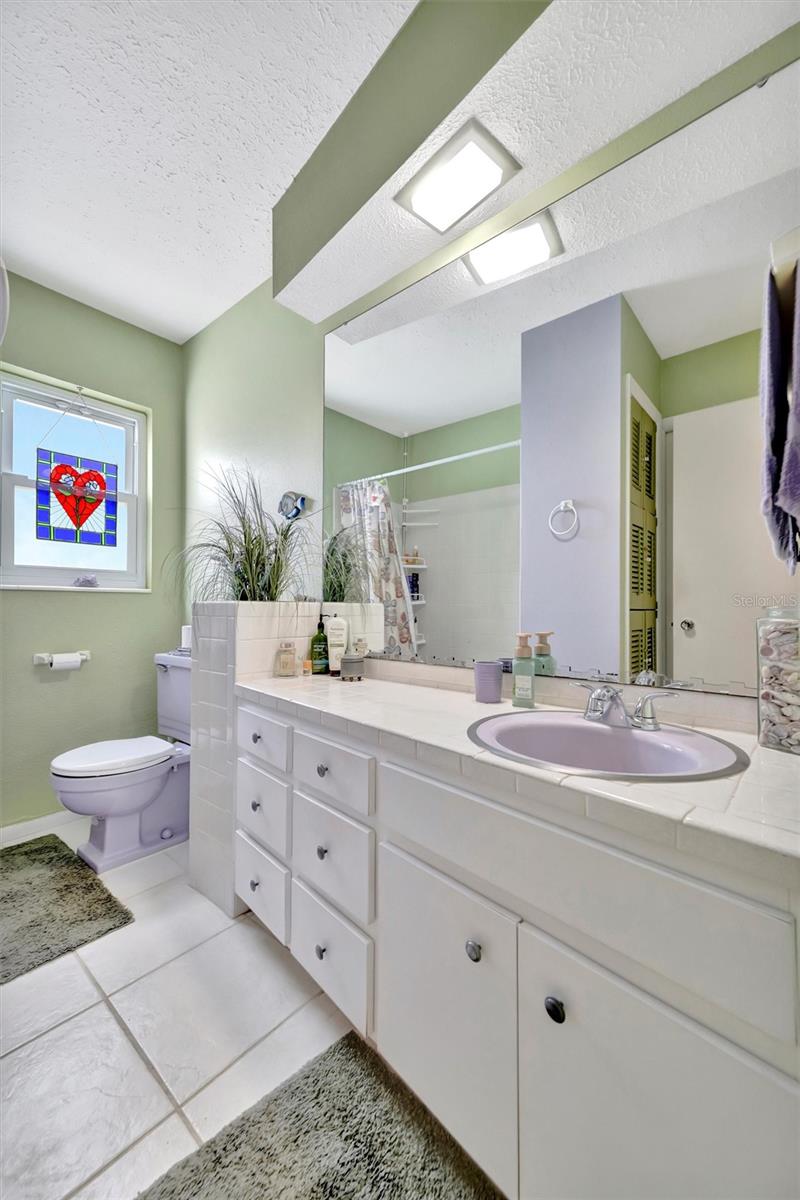 Image 69 of 76 For 5918 8th Avenue Drive W