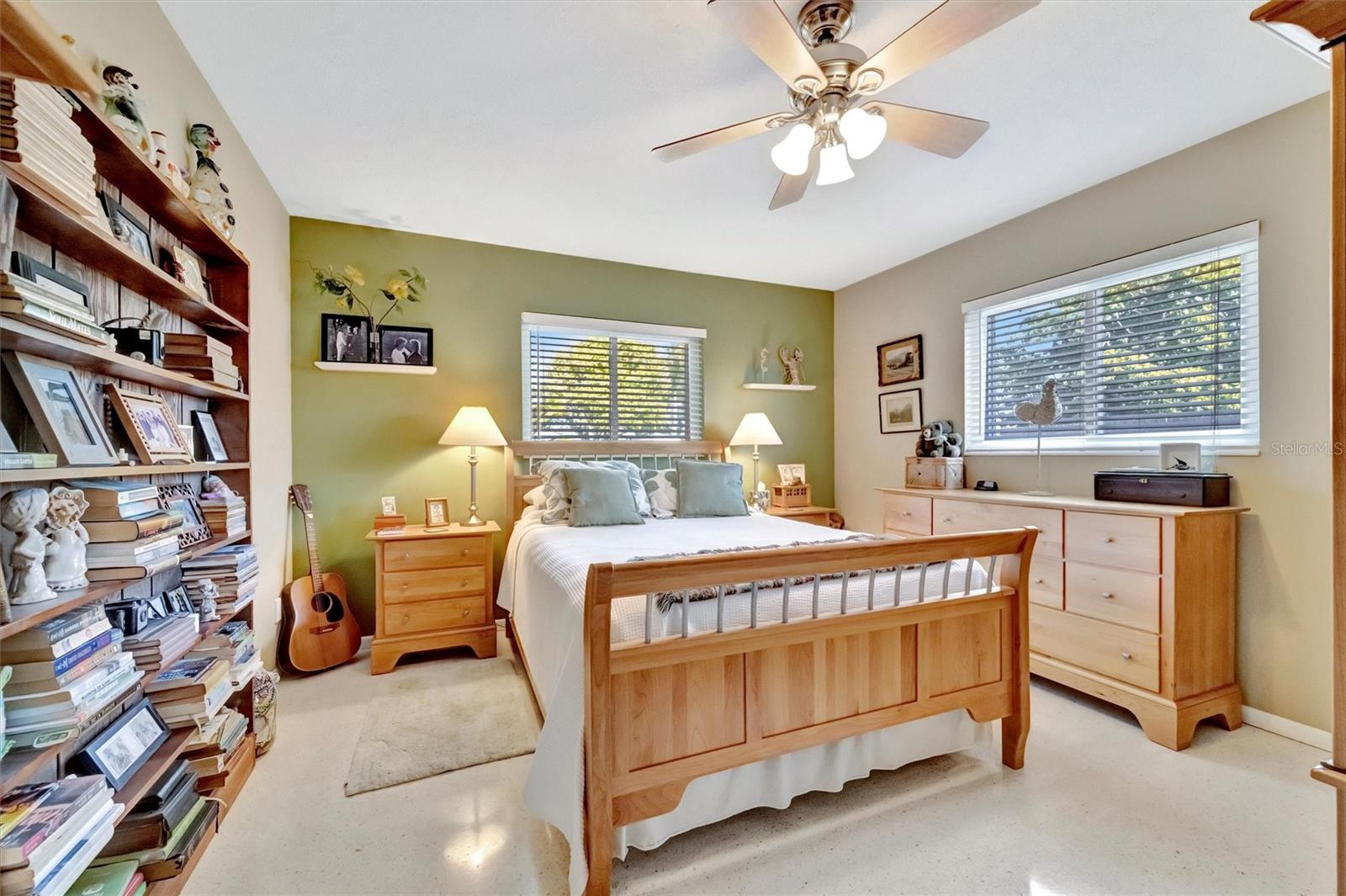 Image 72 of 76 For 5918 8th Avenue Drive W