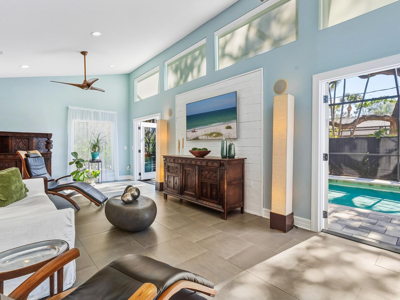 Image 17 of 48 For 1002 Glebe Lane