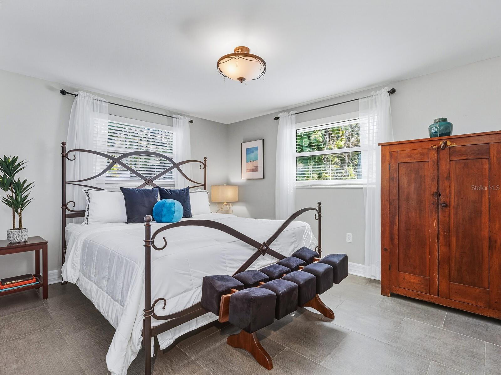 Image 25 of 48 For 1002 Glebe Lane