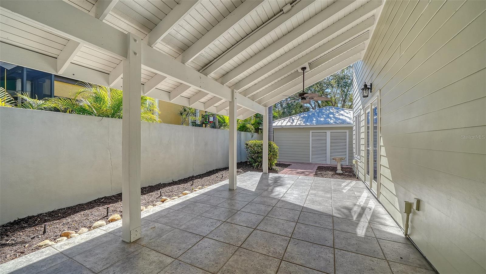 Image 52 of 86 For 1695 Hyde Park Street