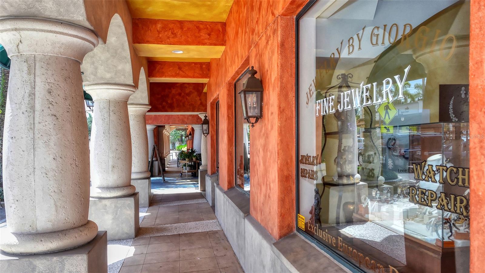 Image 70 of 86 For 1695 Hyde Park Street