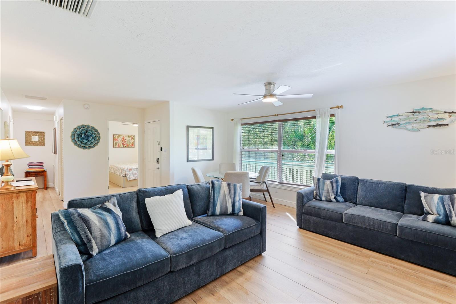 Image 18 of 51 For 6905 Point Of Rocks Road