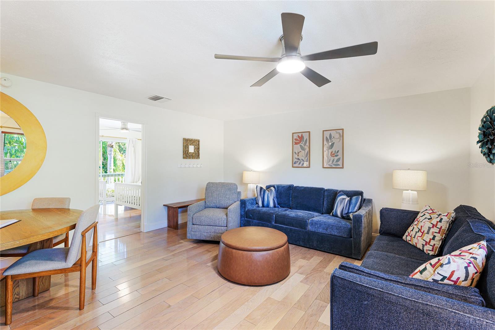 Image 36 of 51 For 6905 Point Of Rocks Road