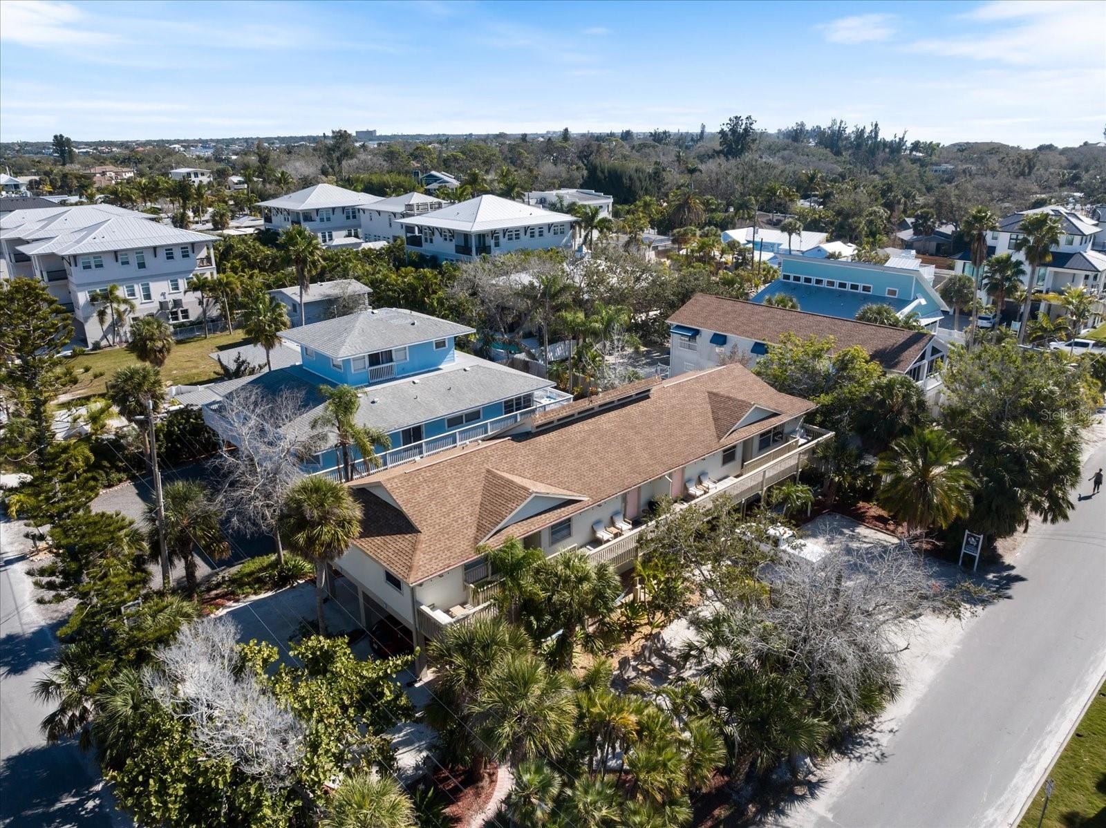 Image 5 of 51 For 6905 Point Of Rocks Road